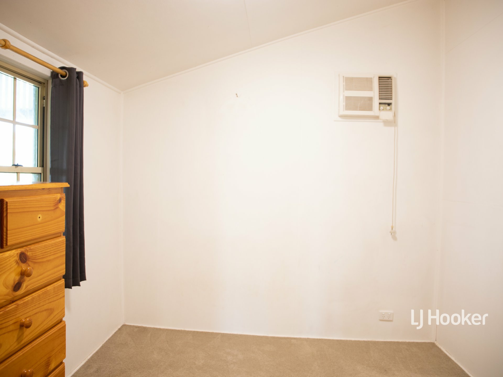 302 Gerhardts Lane, ROMA