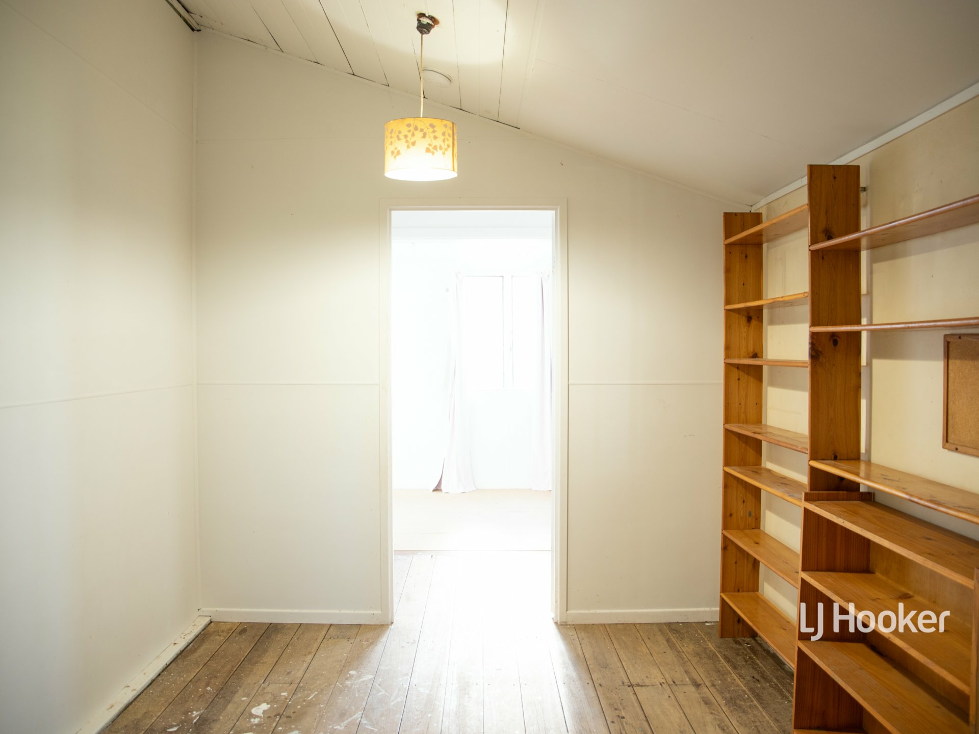 302 Gerhardts Lane, ROMA