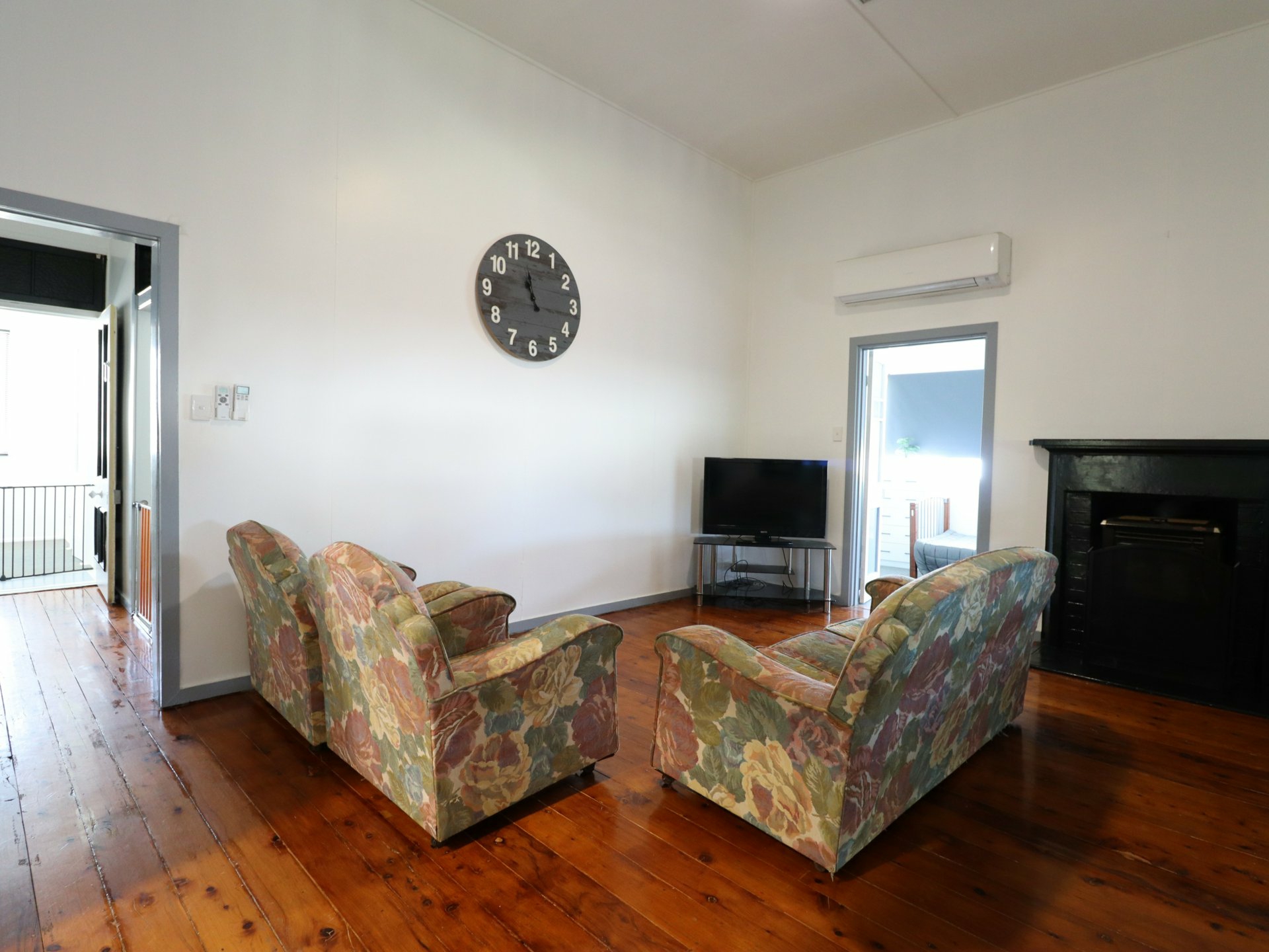 6 Conroy Street, ROMA