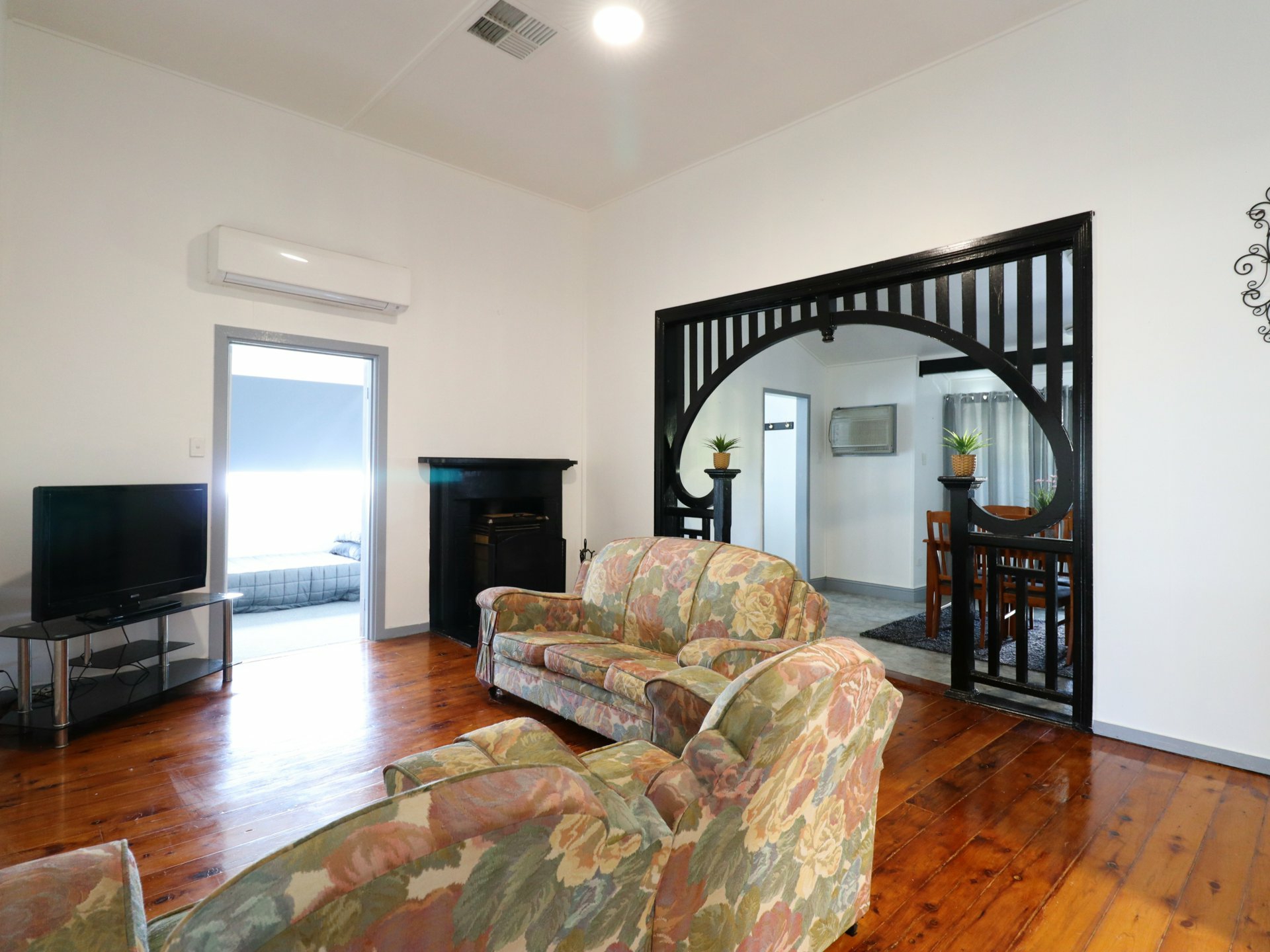 6 Conroy Street, ROMA