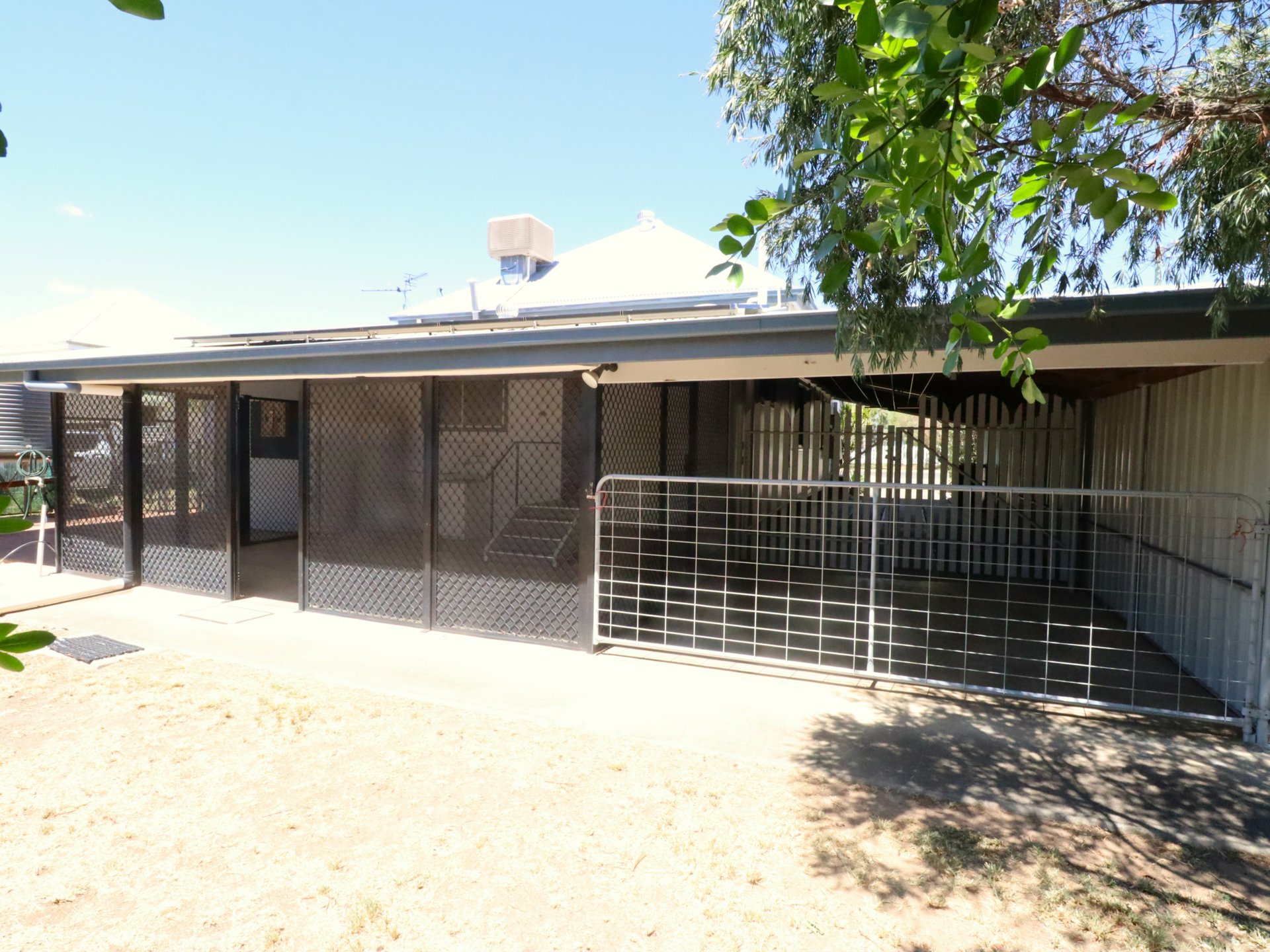 23 Conlan Street, ROMA