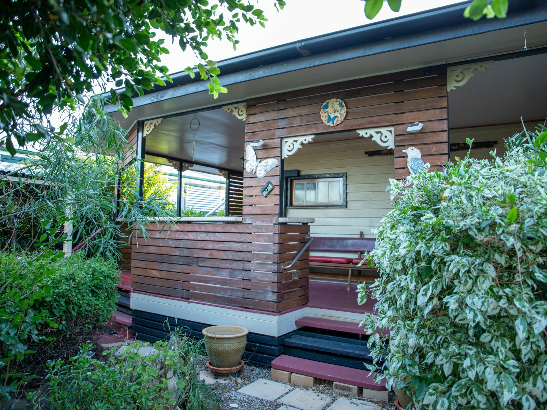 52 Feather Street, ROMA