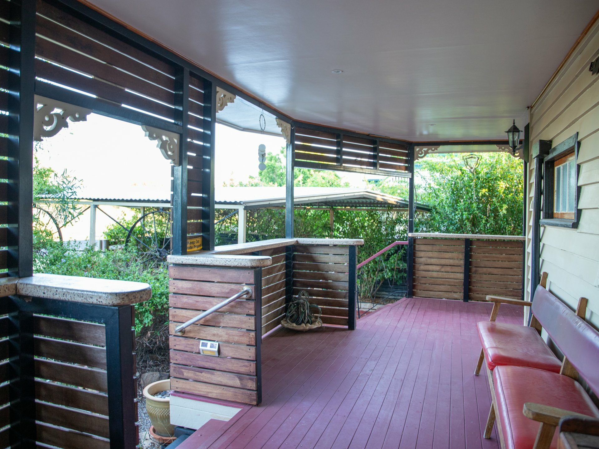 52 Feather Street, ROMA