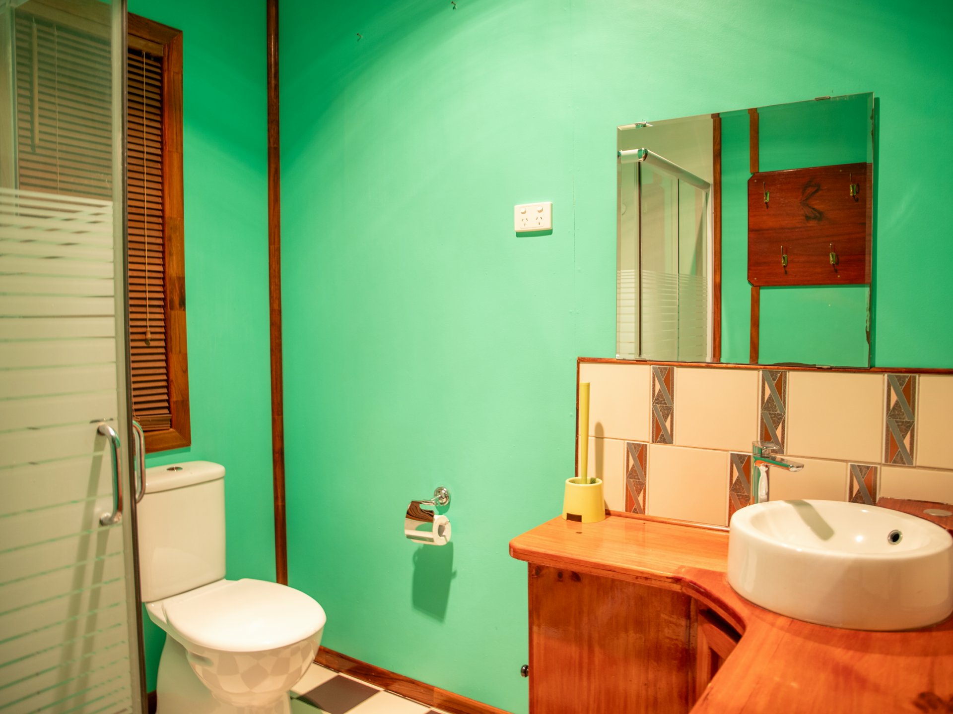 52 Feather Street, ROMA