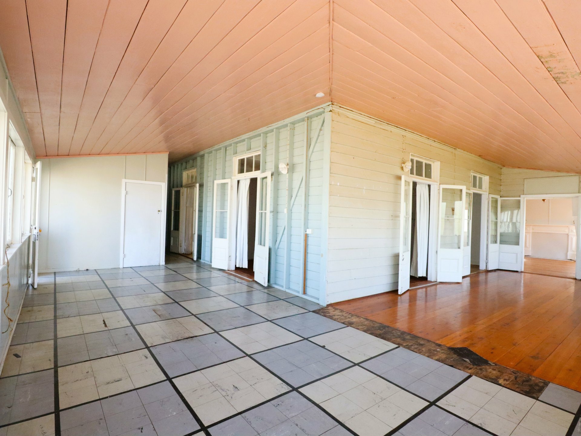 73 Bowen Street, ROMA
