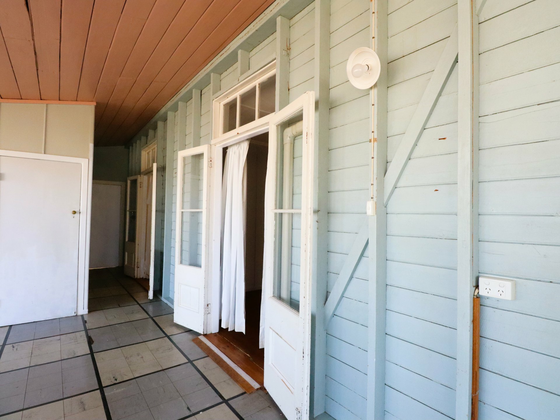 73 Bowen Street, ROMA