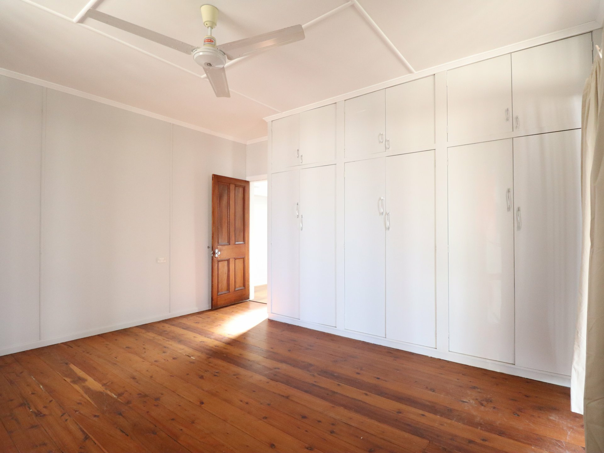 73 Bowen Street, ROMA