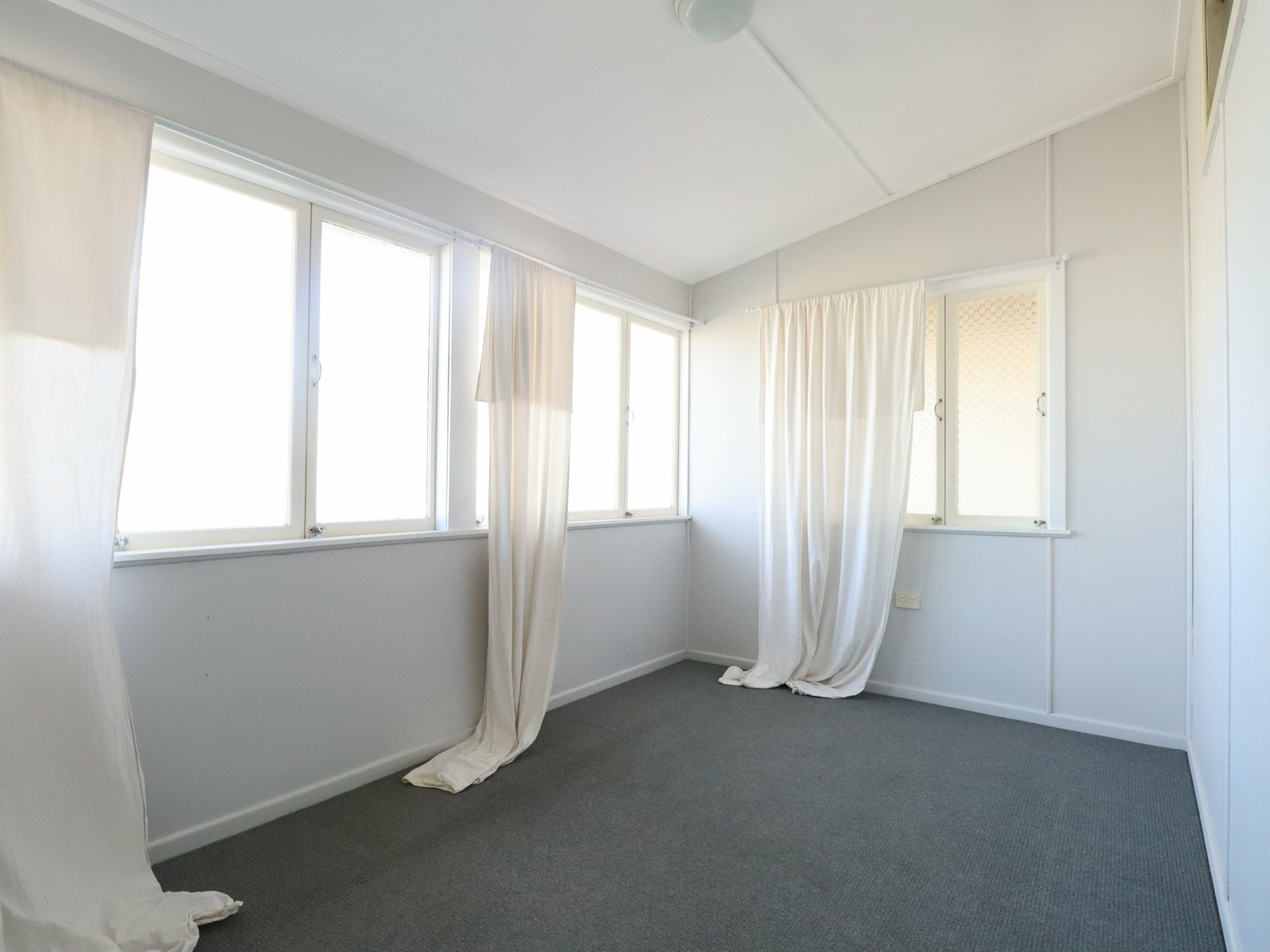 73 Bowen Street, ROMA