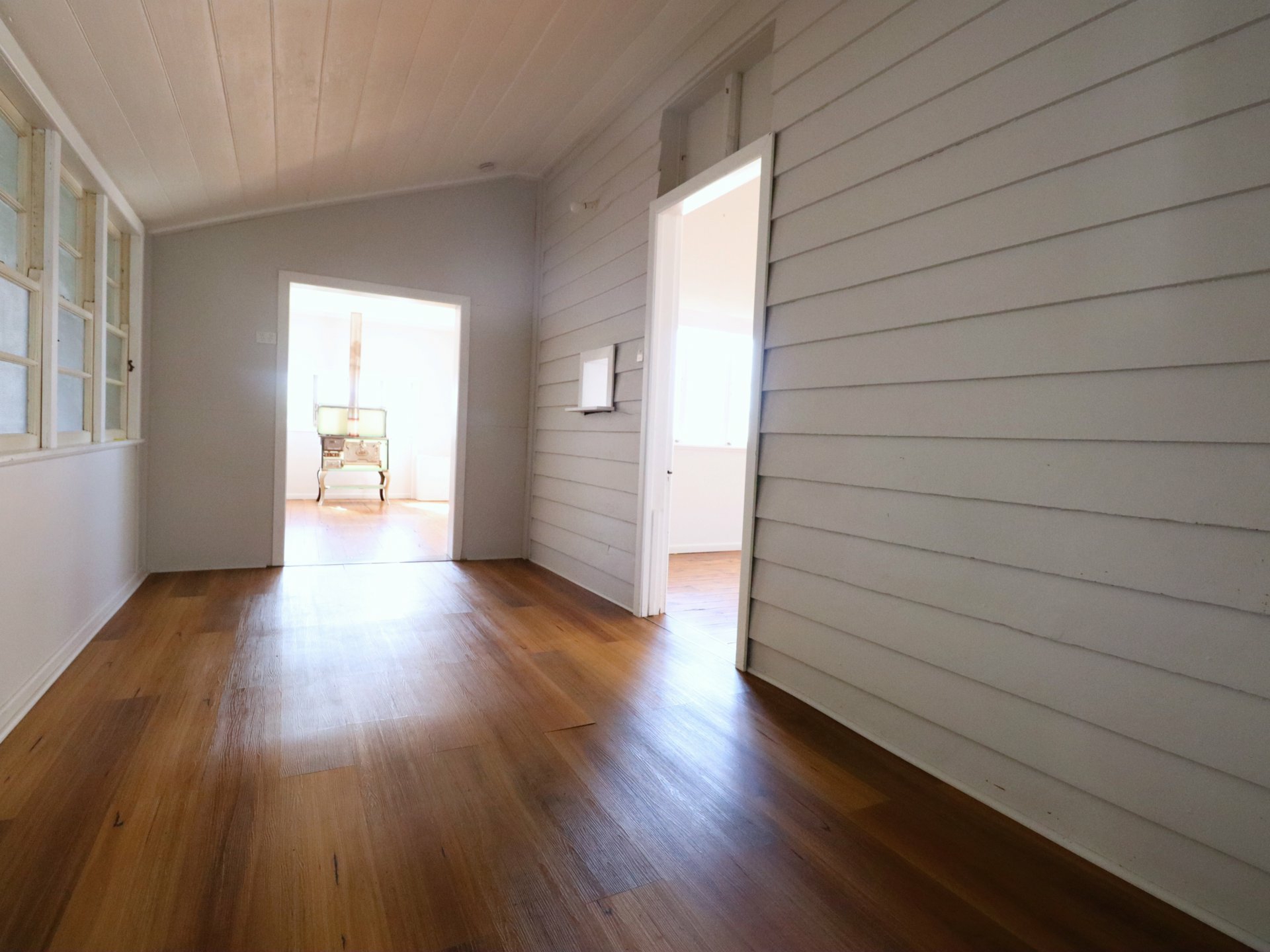 73 Bowen Street, ROMA