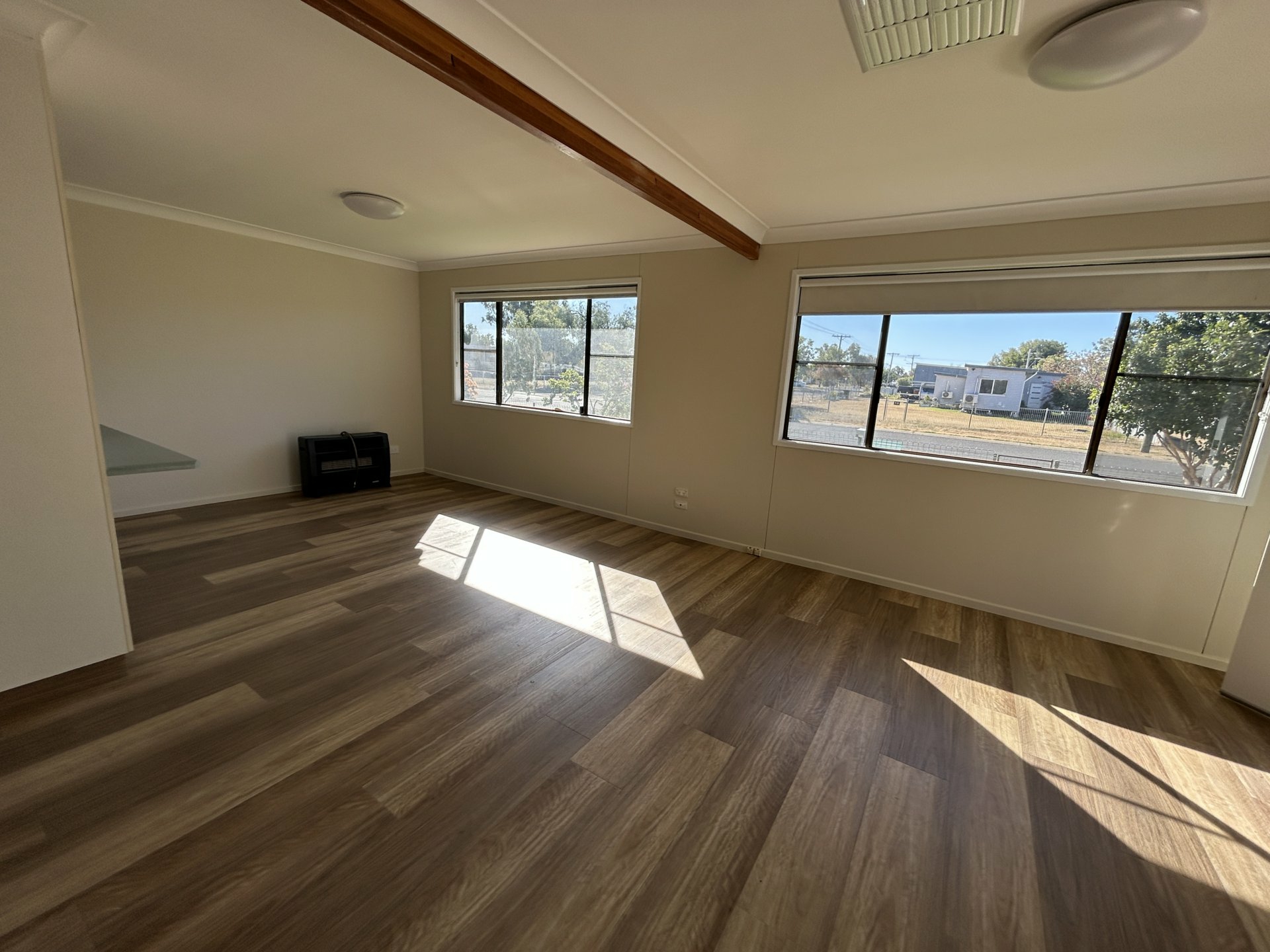 24 Derry Street, ROMA