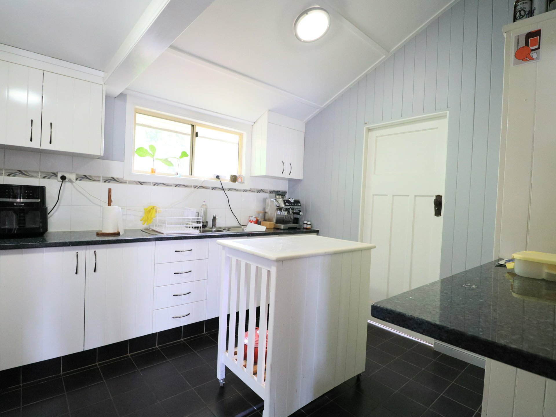 73 Quintin Street — photo 10 of 26