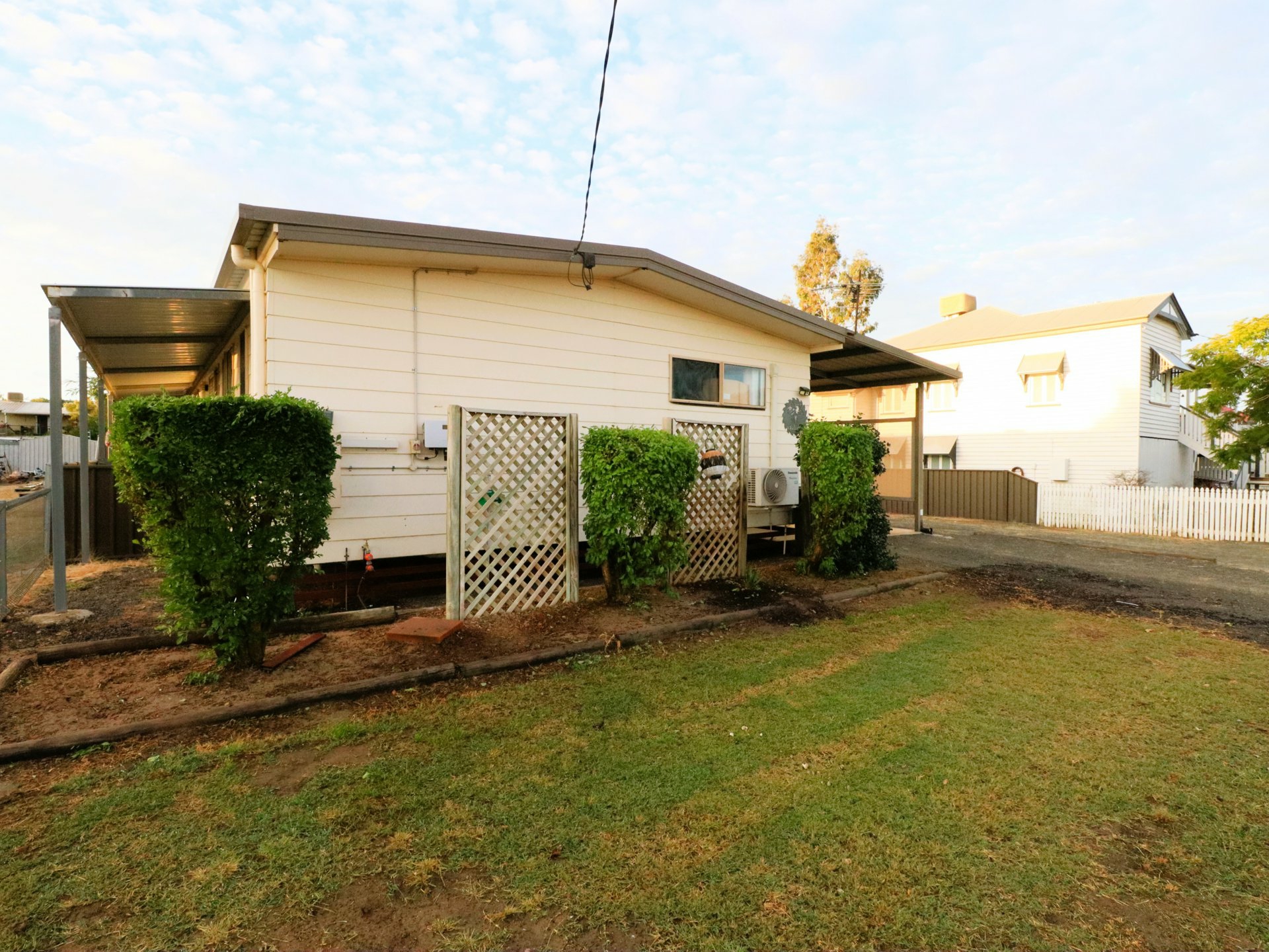 39 Ivy Street — photo from LJ Hooker Roma