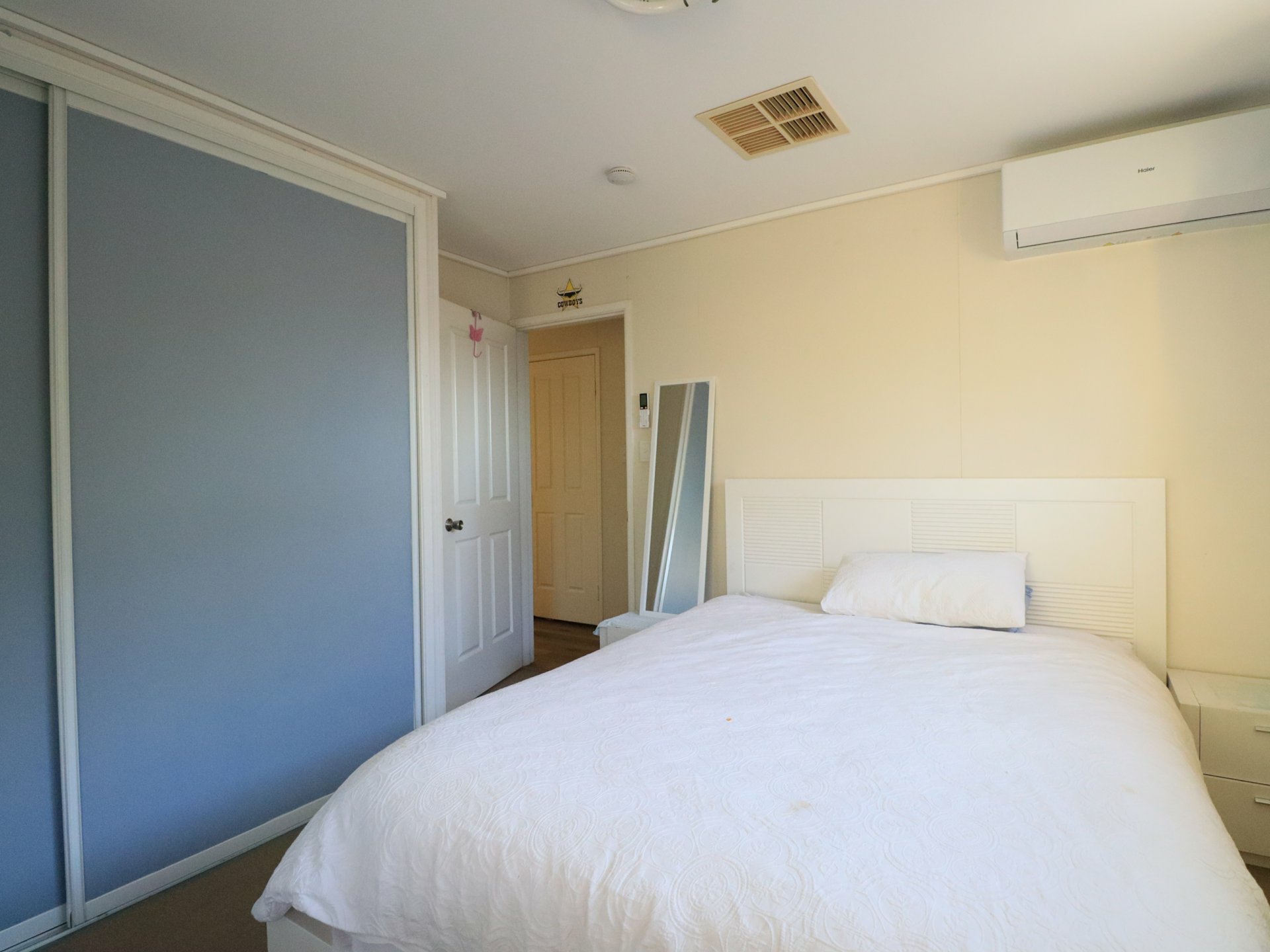 39 Ivy Street — photo 13 of 23