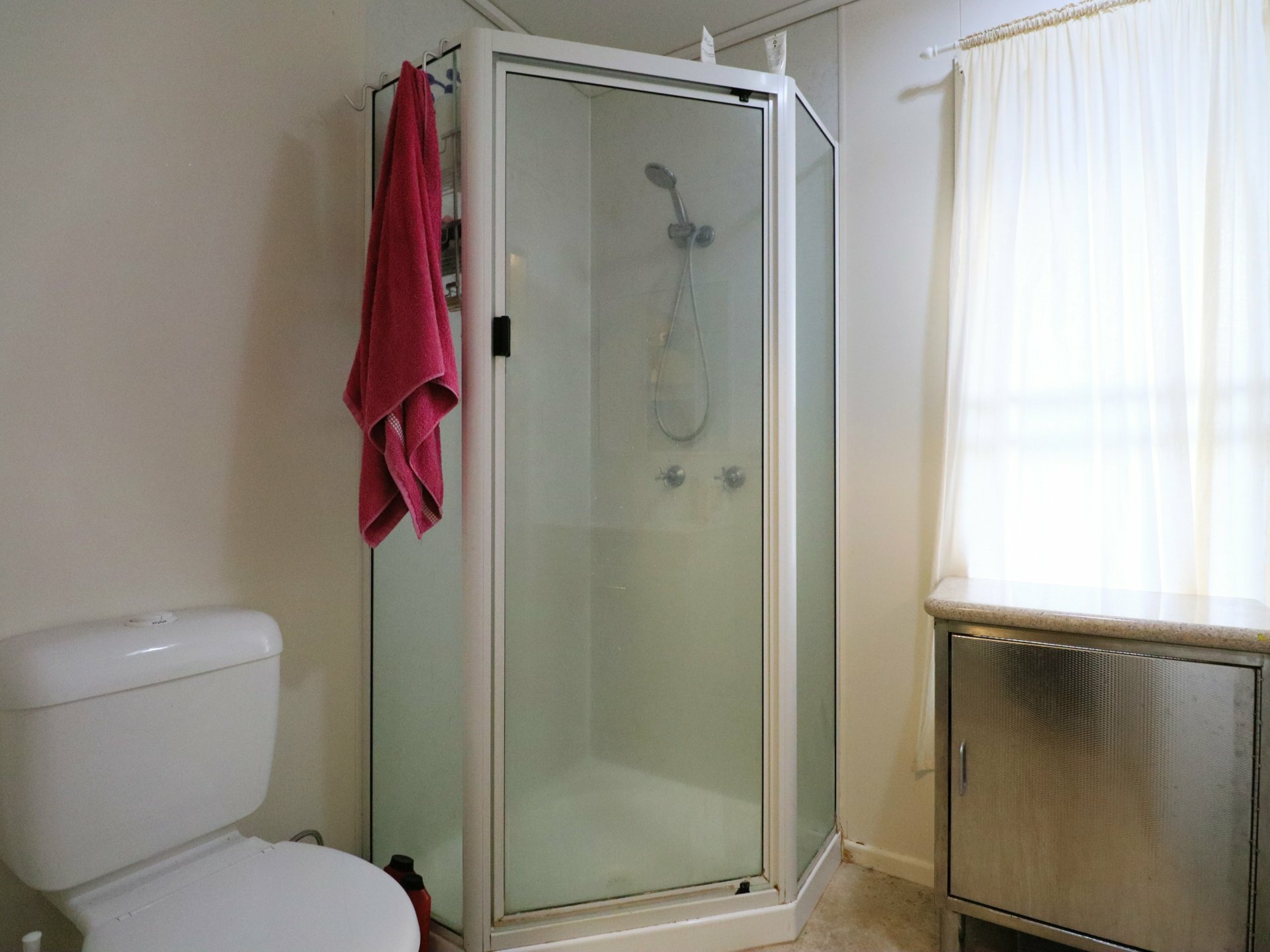 39 Ivy Street — photo 16 of 23