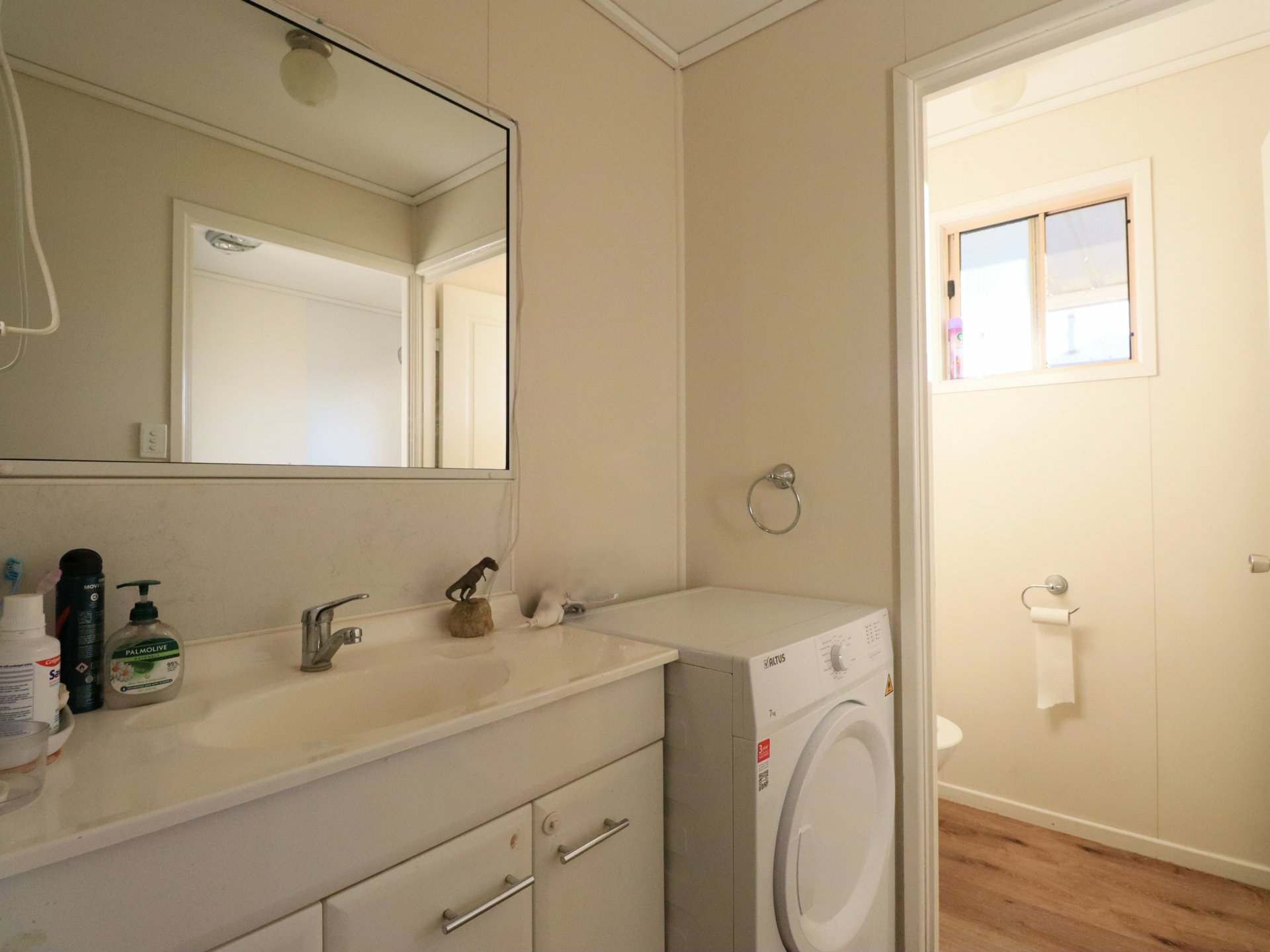 39 Ivy Street — photo 17 of 23
