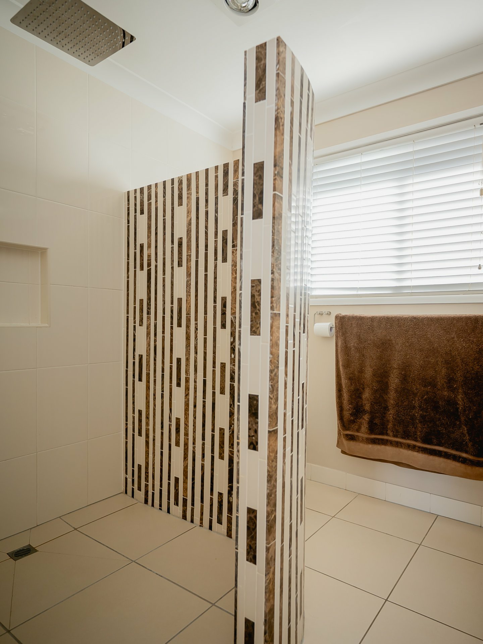 28 - 32 Edwardes Street — photo 10 of 30