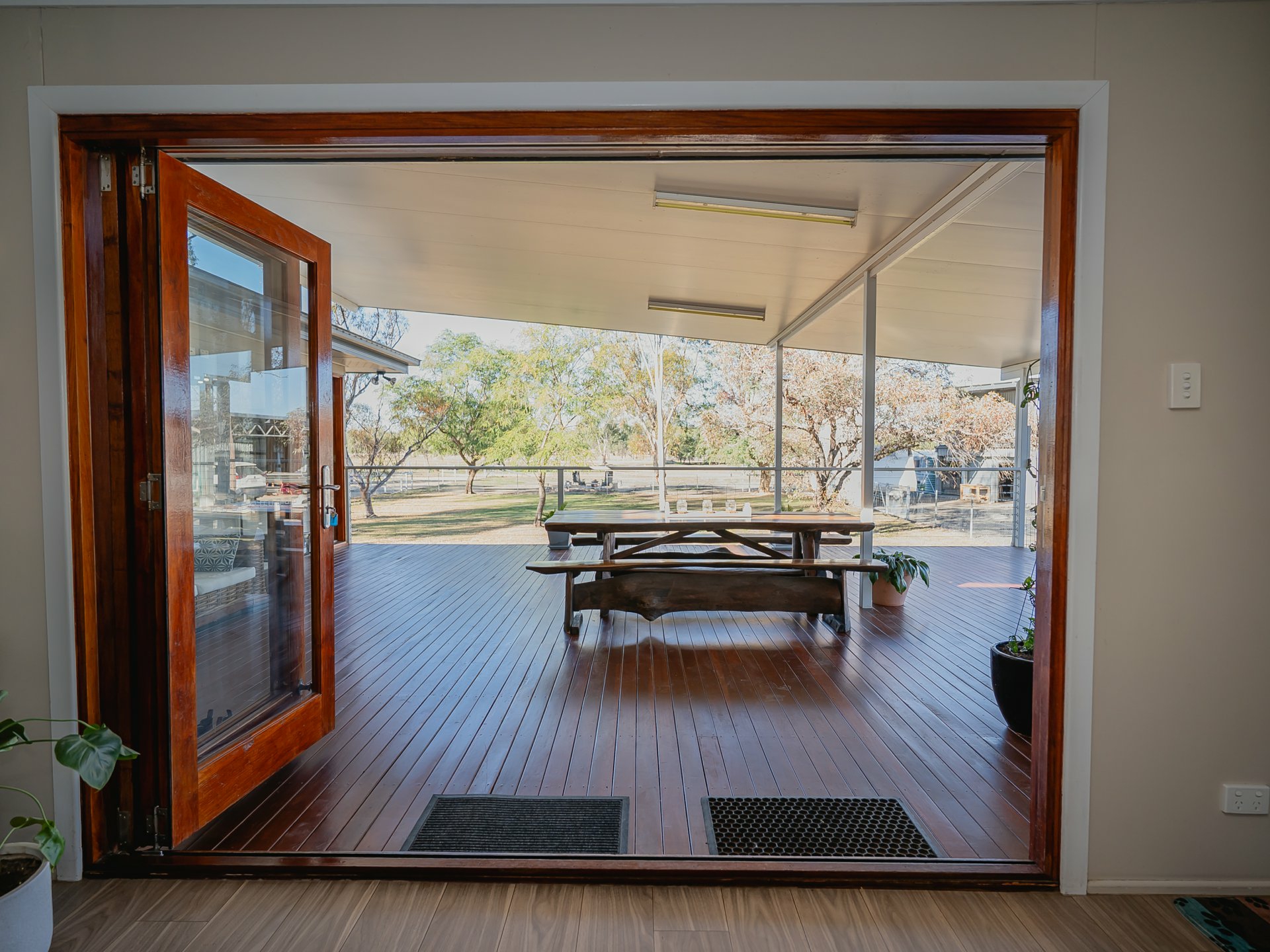 28 - 32 Edwardes Street — photo 19 of 30