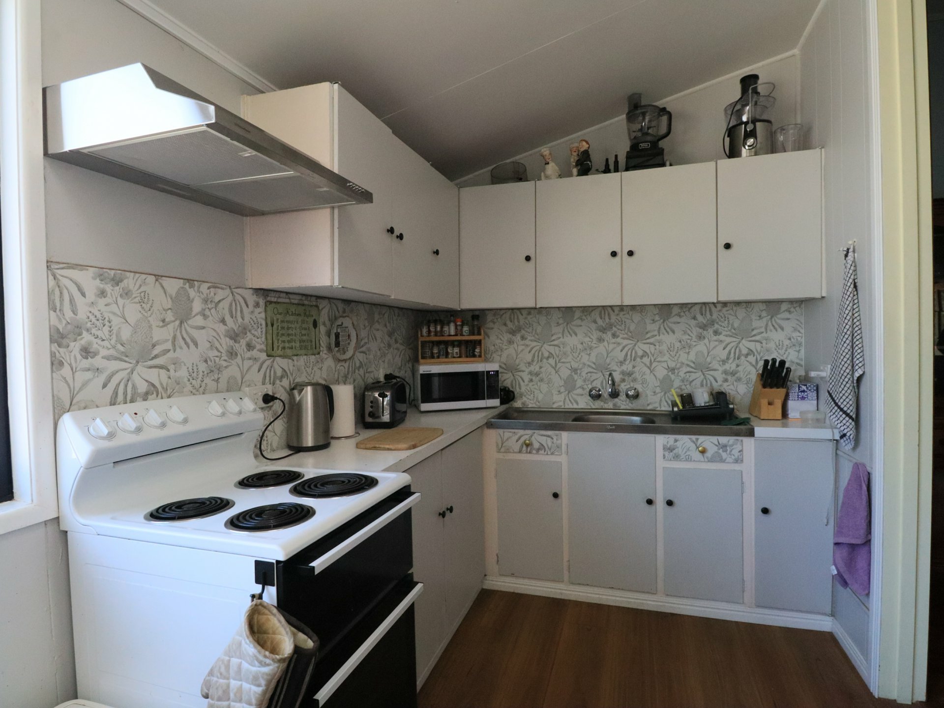 65 Quintin Street — photo 12 of 30