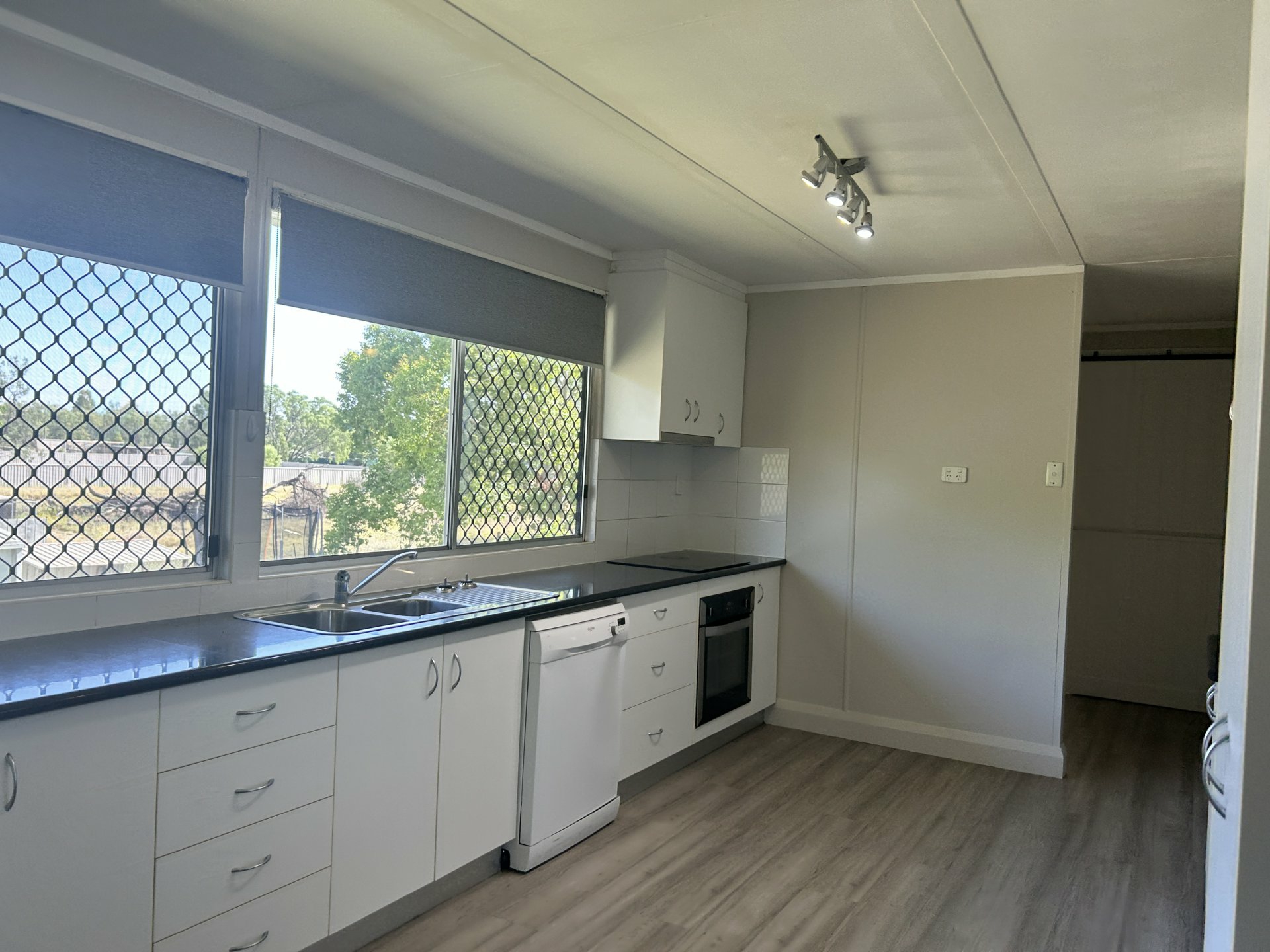 16 Ann Street — photo 6 of 24