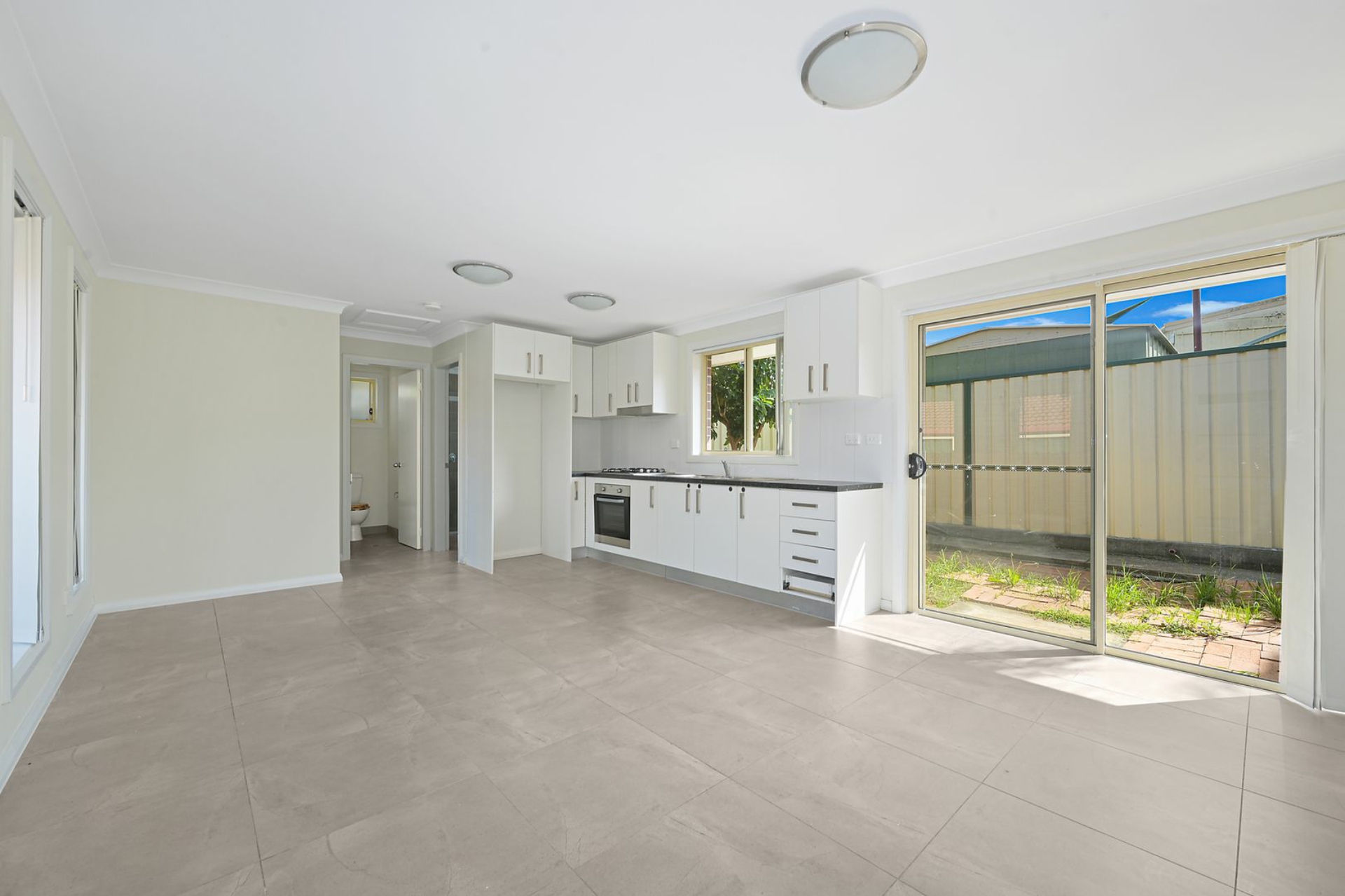 8A Doolan Street, DEAN PARK