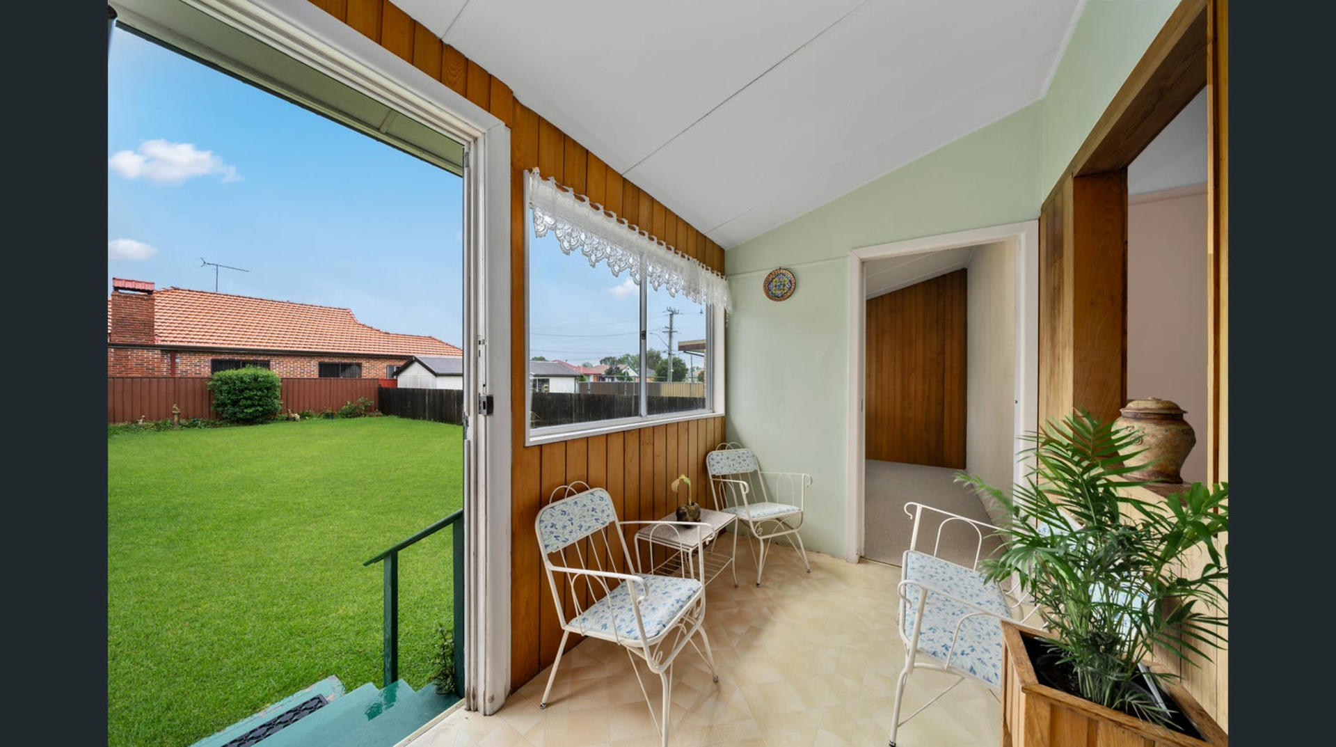2a Stanbrook Street, FAIRFIELD HEIGHTS