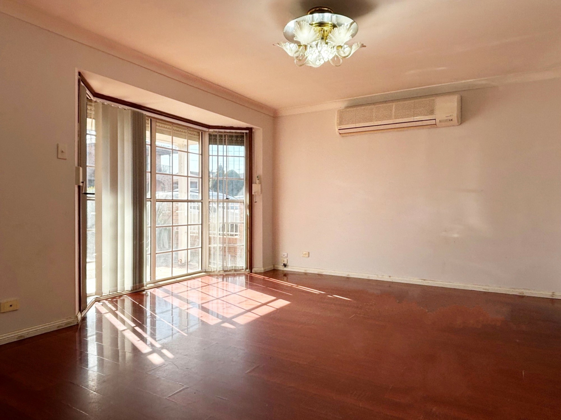27A Madeline Street, FAIRFIELD