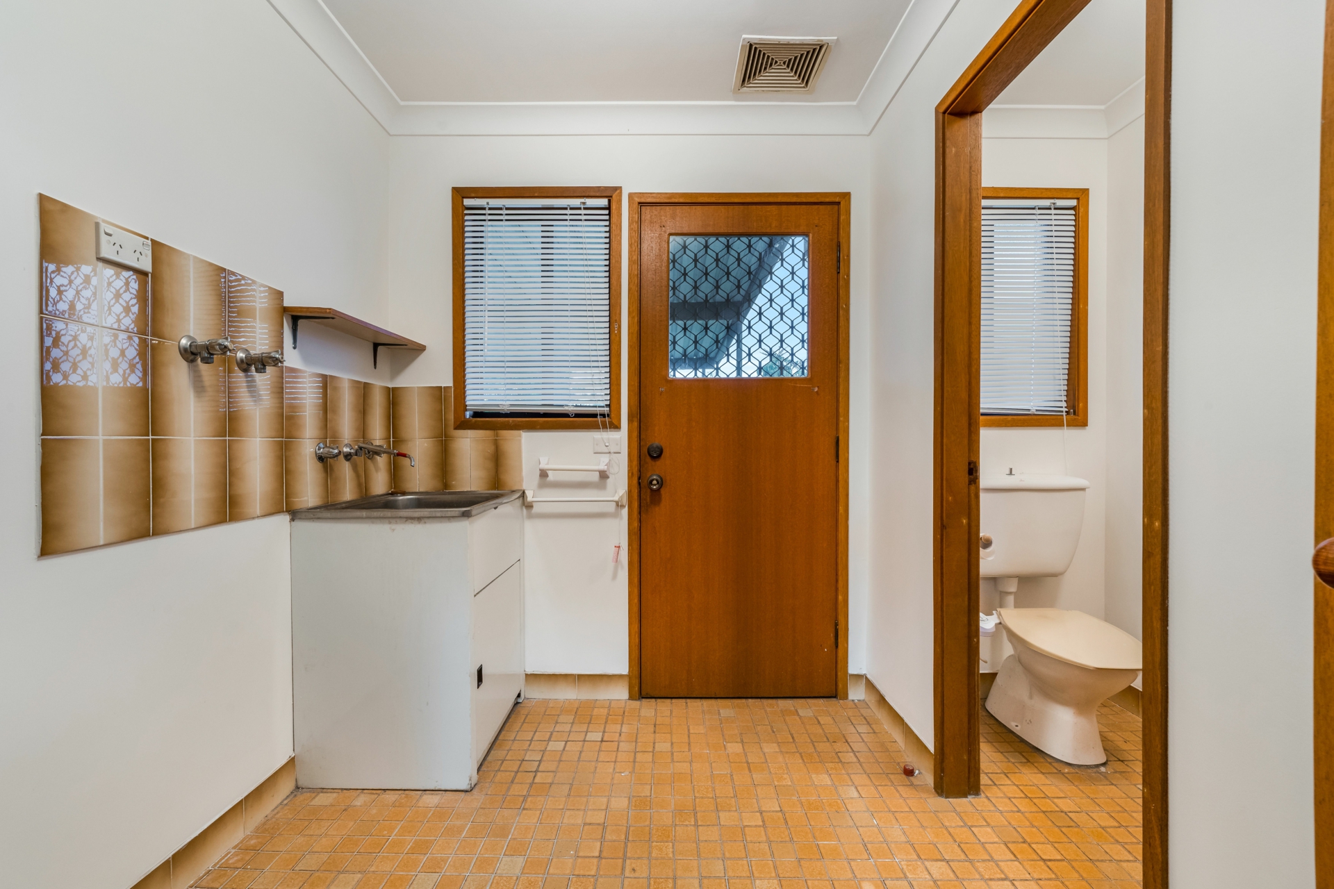 32 Glen Davis Avenue, BOSSLEY PARK