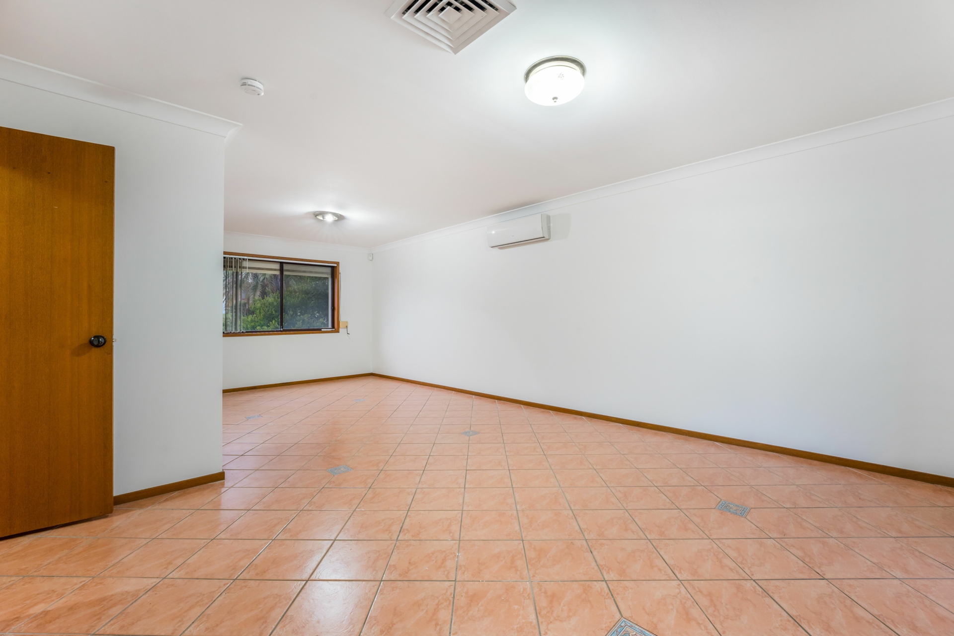 32 Glen Davis Avenue, BOSSLEY PARK