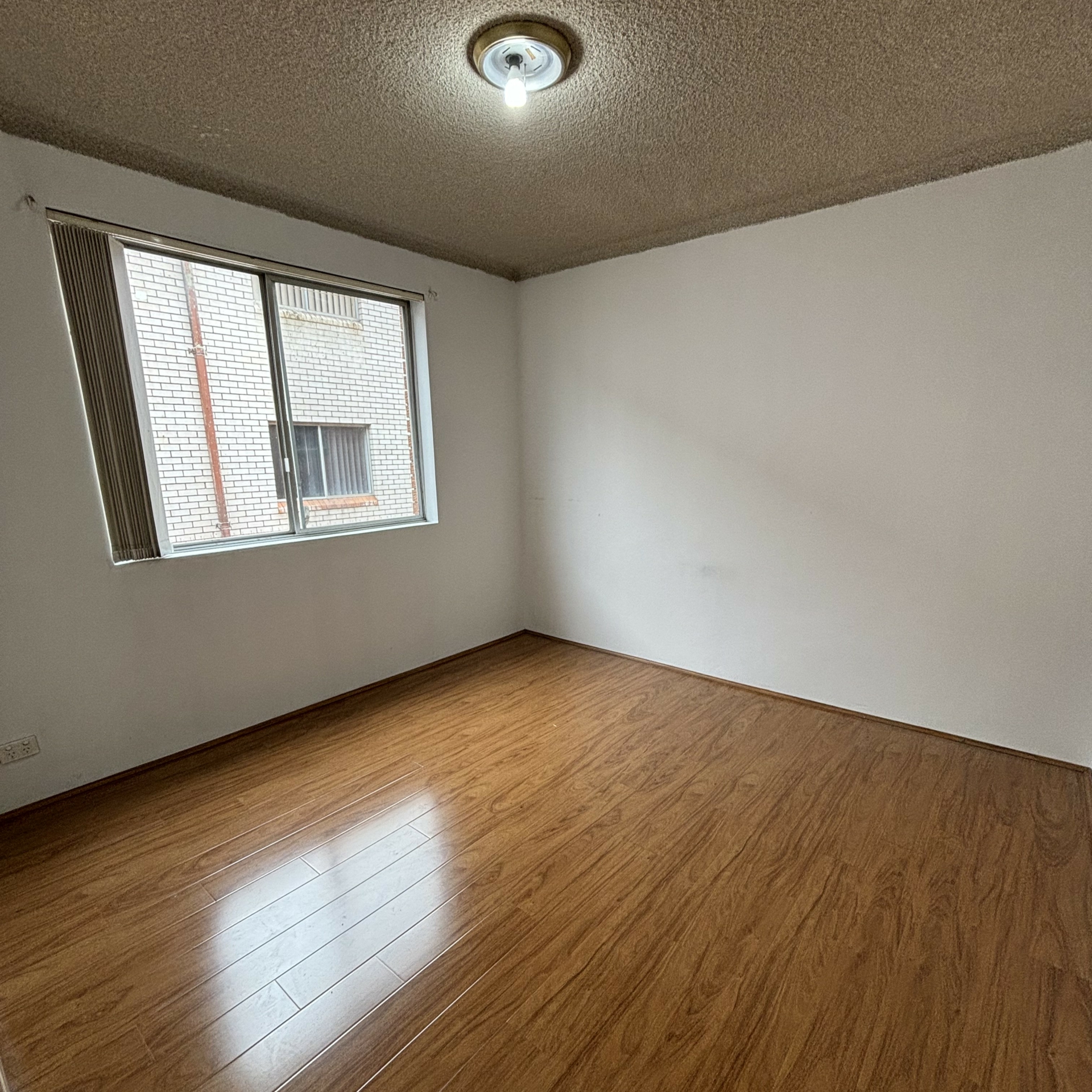 9/64 Hamilton Road — photo 7 of 9