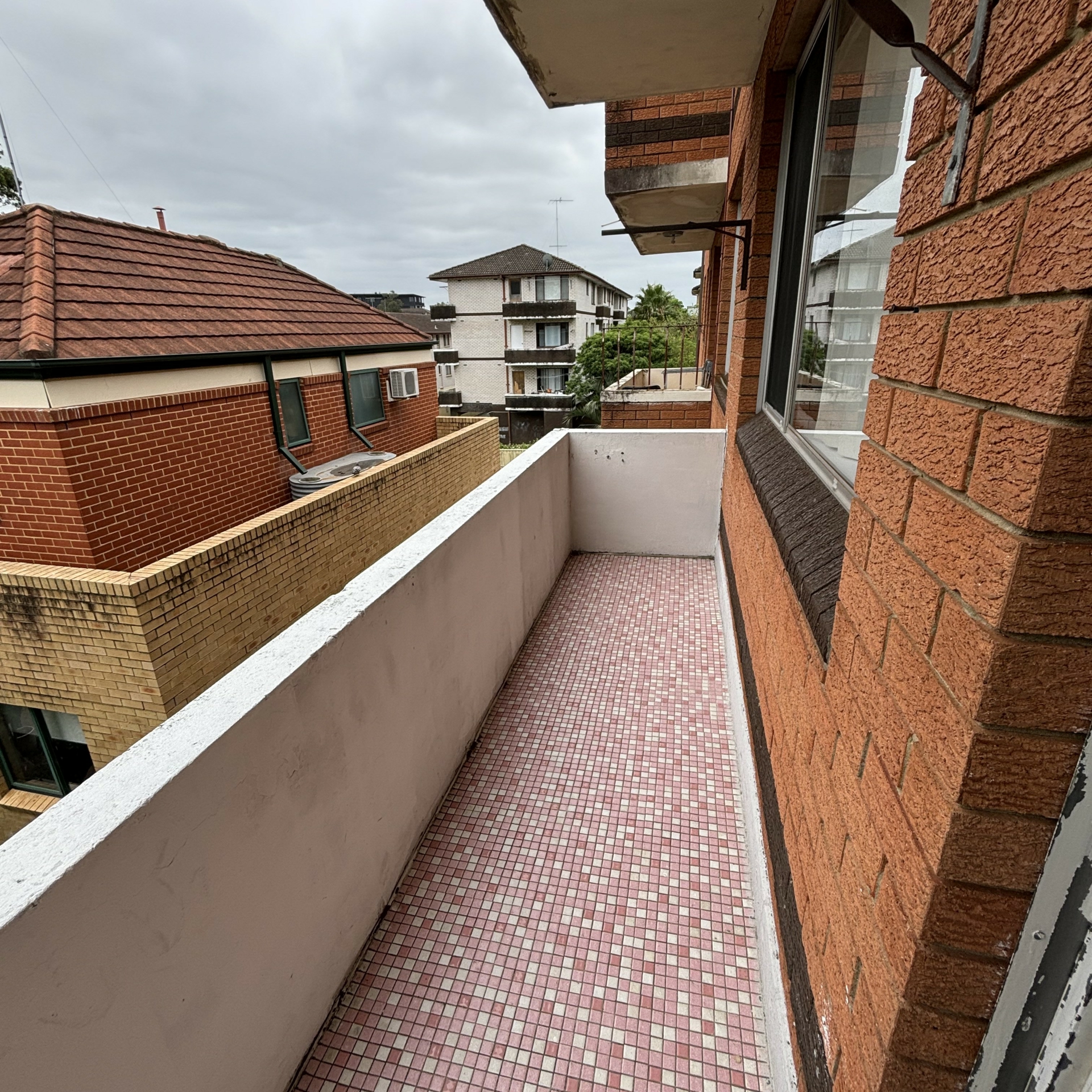 9/64 Hamilton Road — photo 8 of 9