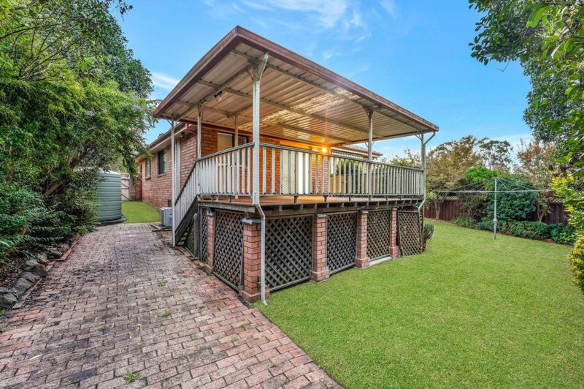 6 Elgata Crescent — photo 9 of 9