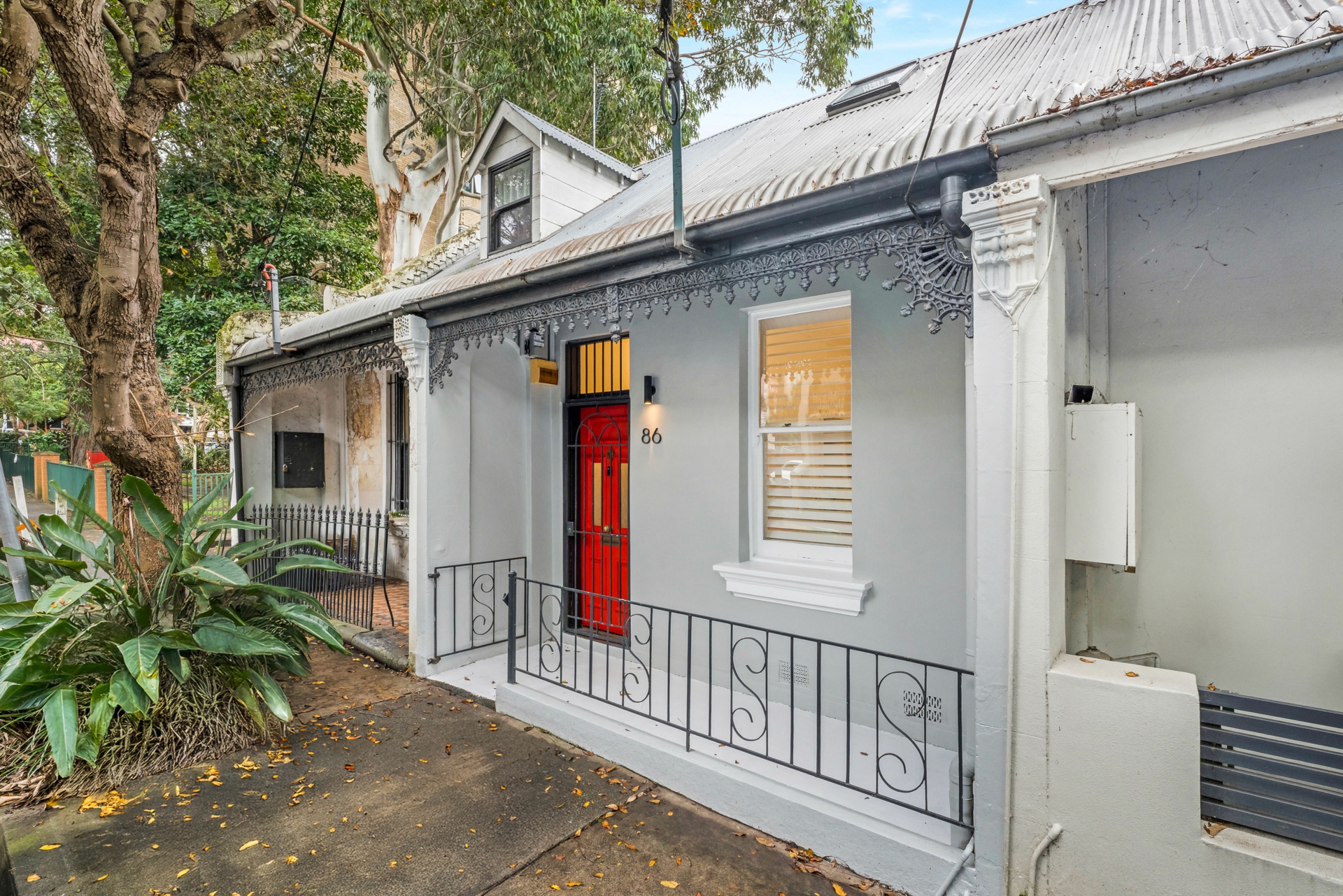 86 Boronia Street, Redfern