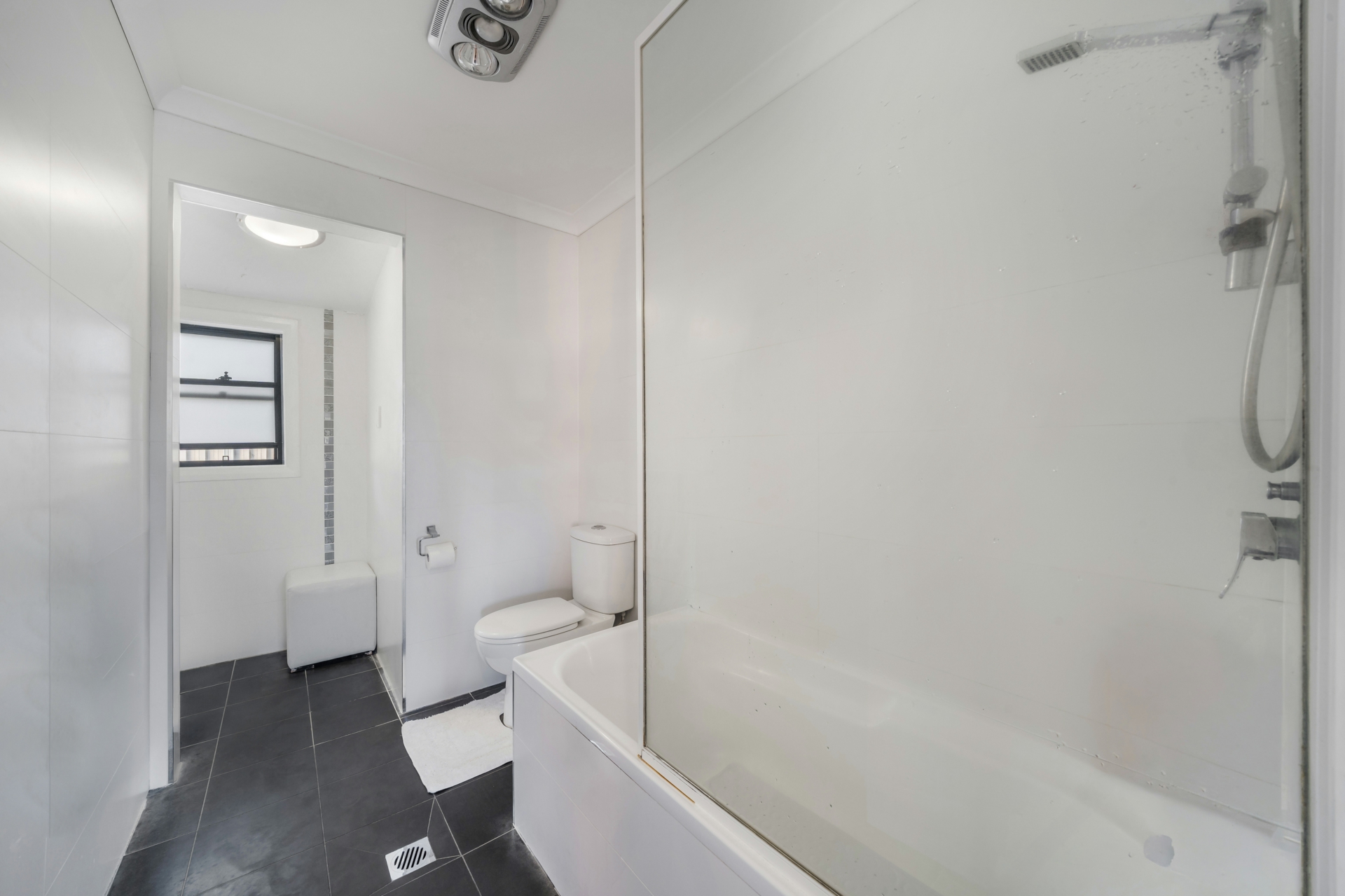 42 Warrumbungle Street — photo 6 of 10