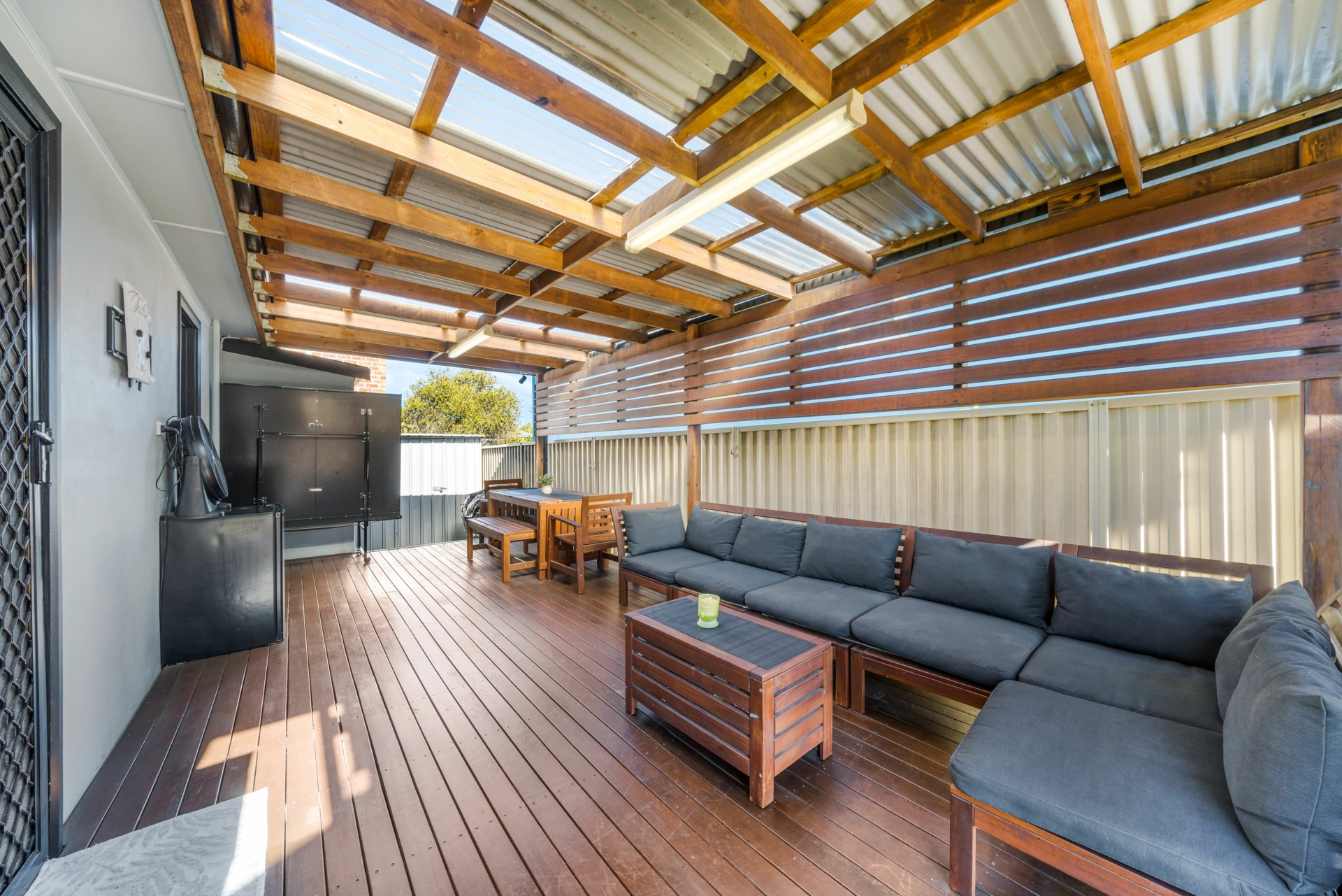 42 Warrumbungle Street — photo 8 of 10