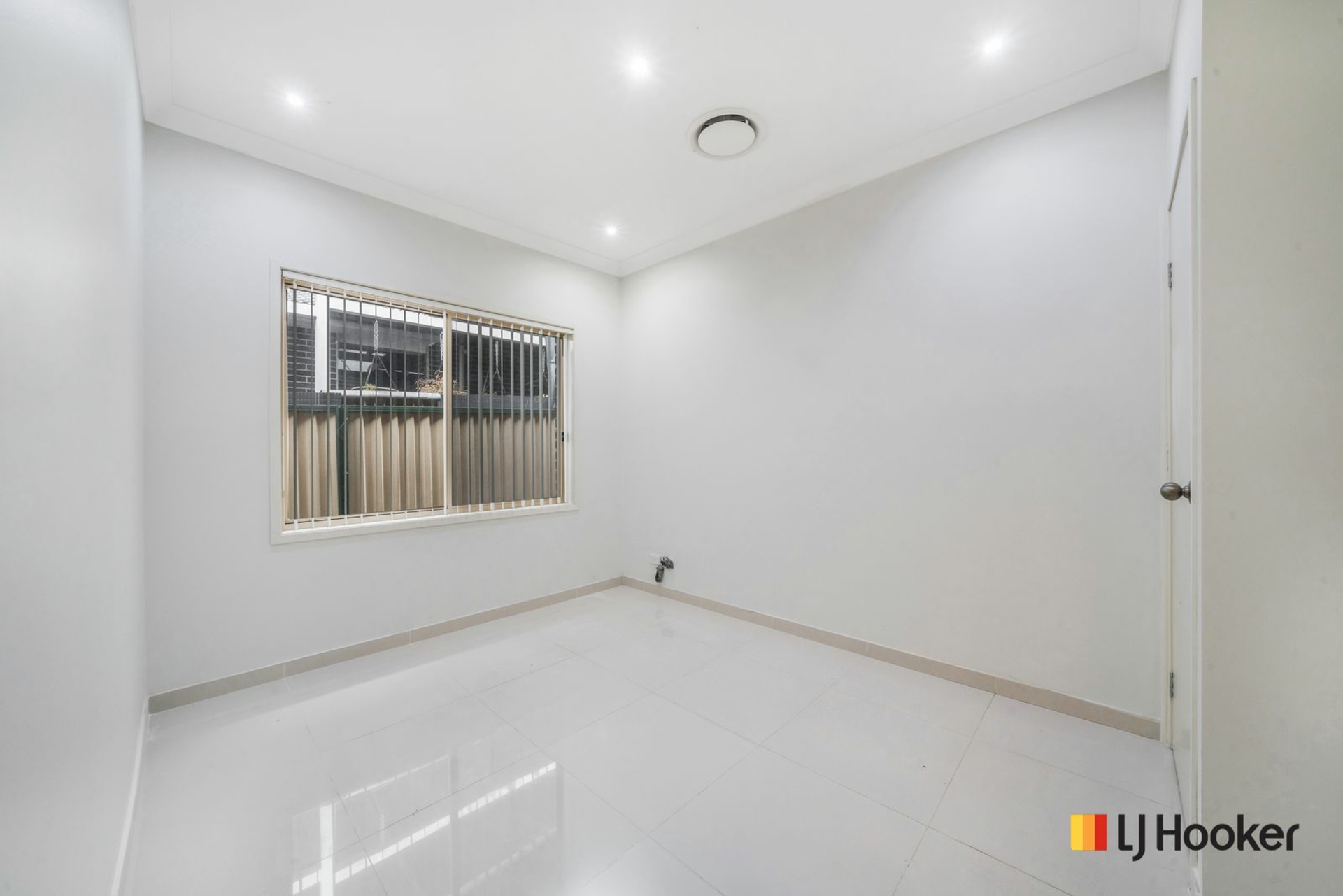 74 Cardwell Street — photo 12 of 21