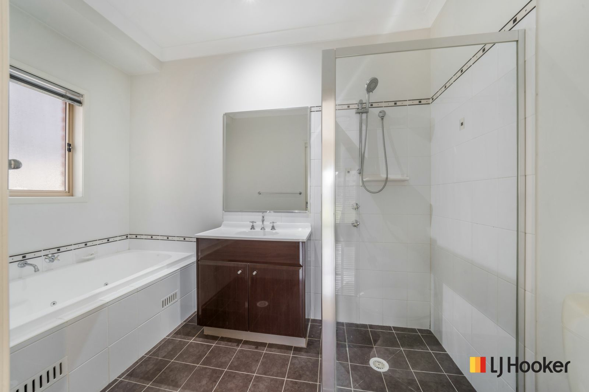 74 Cardwell Street — photo 17 of 21