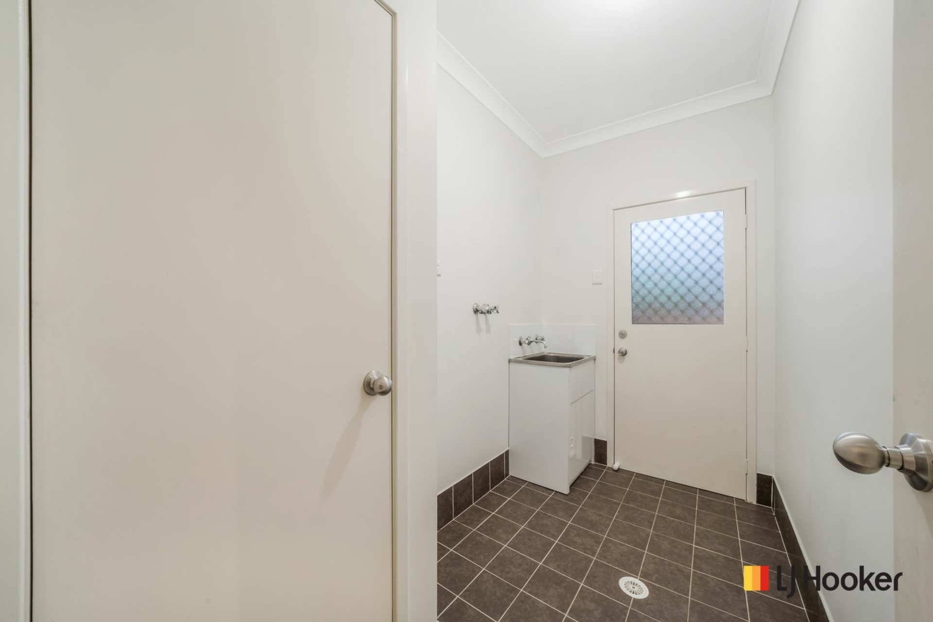 74 Cardwell Street — photo 18 of 21