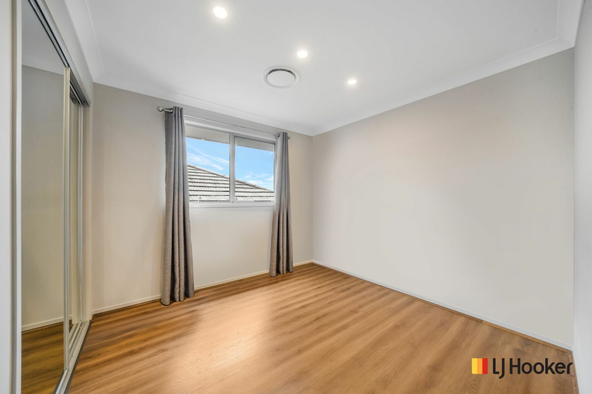 22 Holden Avenue — photo 14 of 18