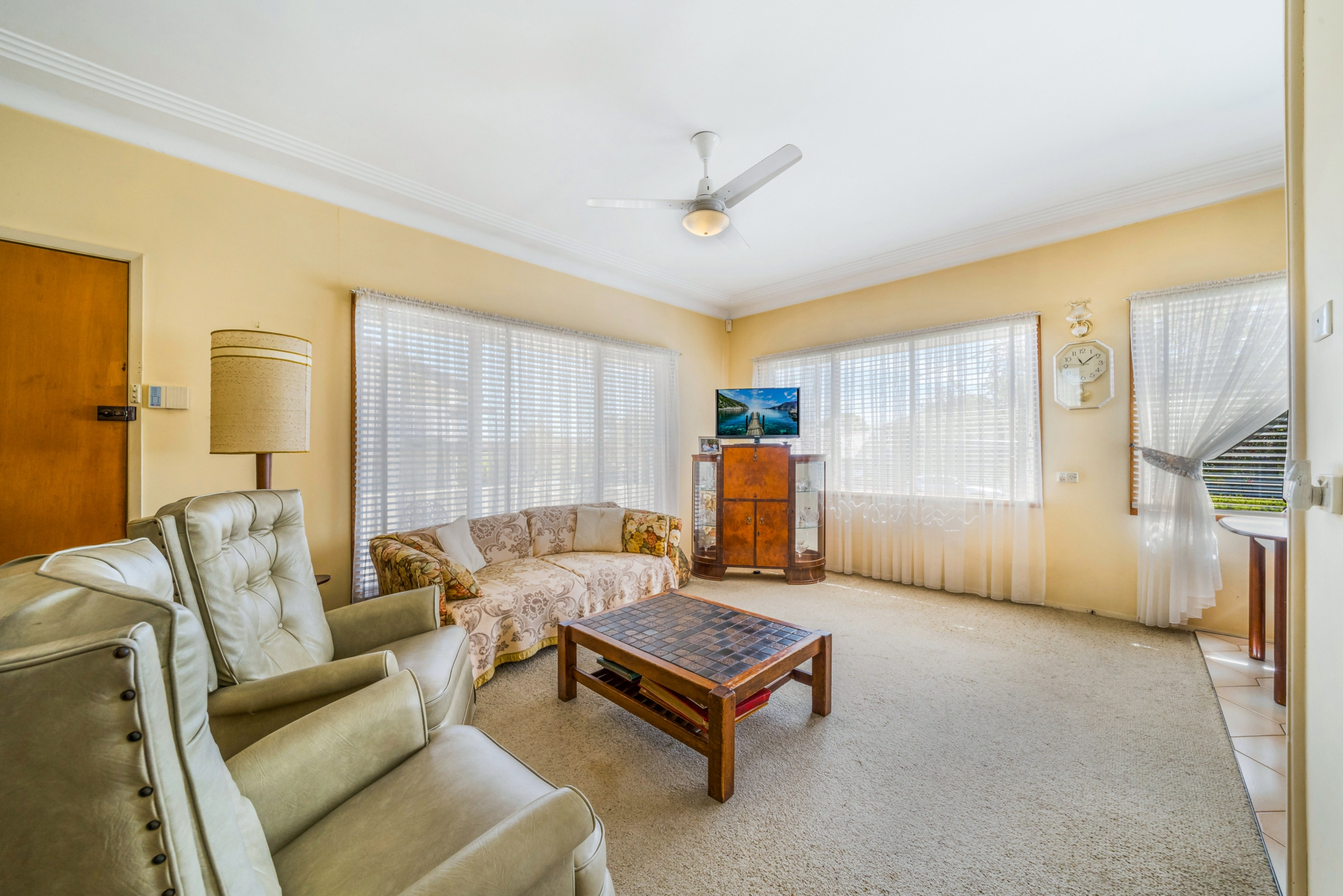 21 Chatsworth Street — photo 3 of 9