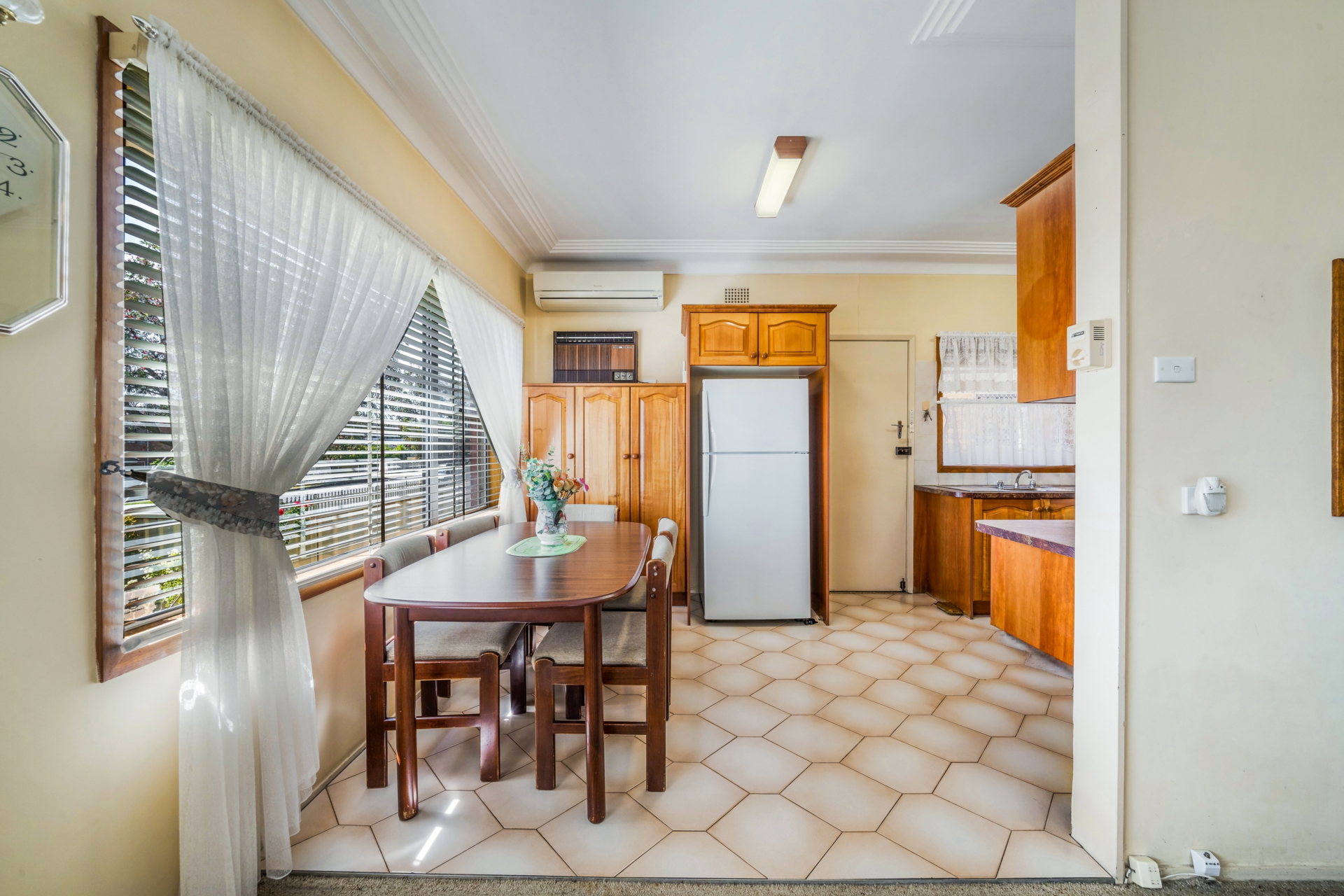 21 Chatsworth Street — photo 4 of 9