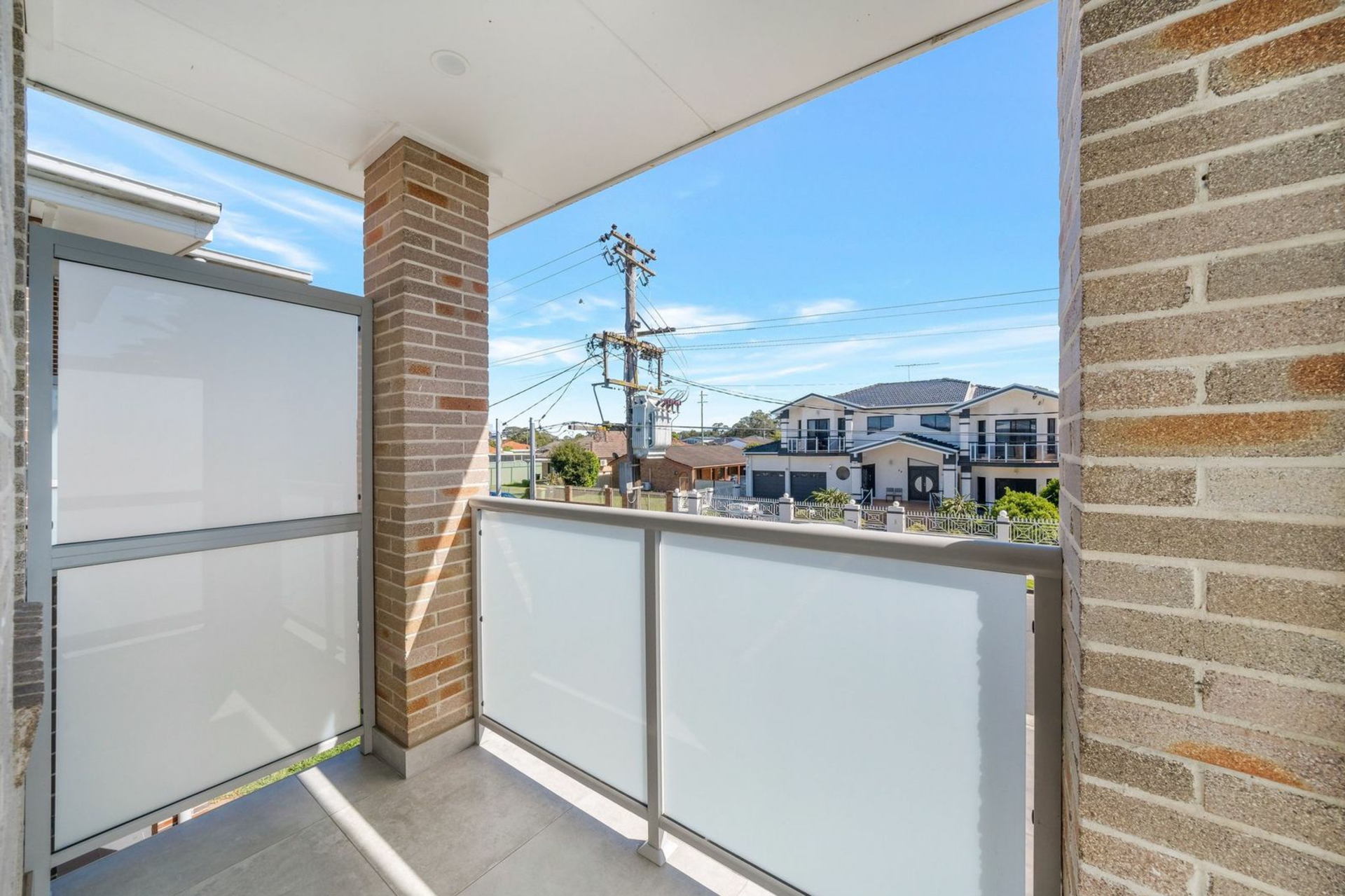 28 Earl Street — photo 6 of 18