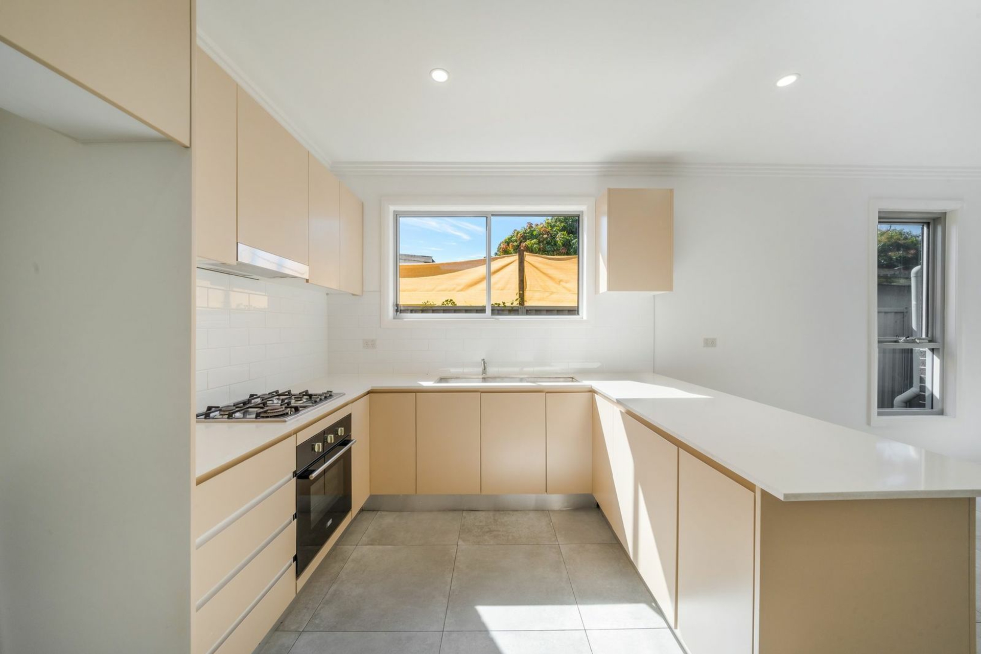 28 Earl Street — photo 15 of 18