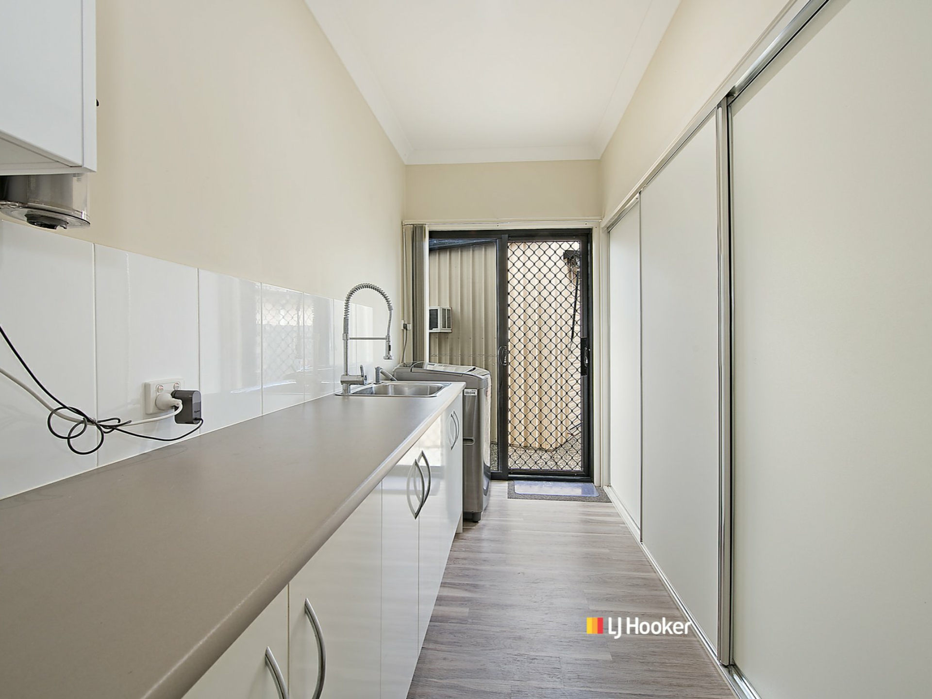 3 Gatsby Court, KALLANGUR
