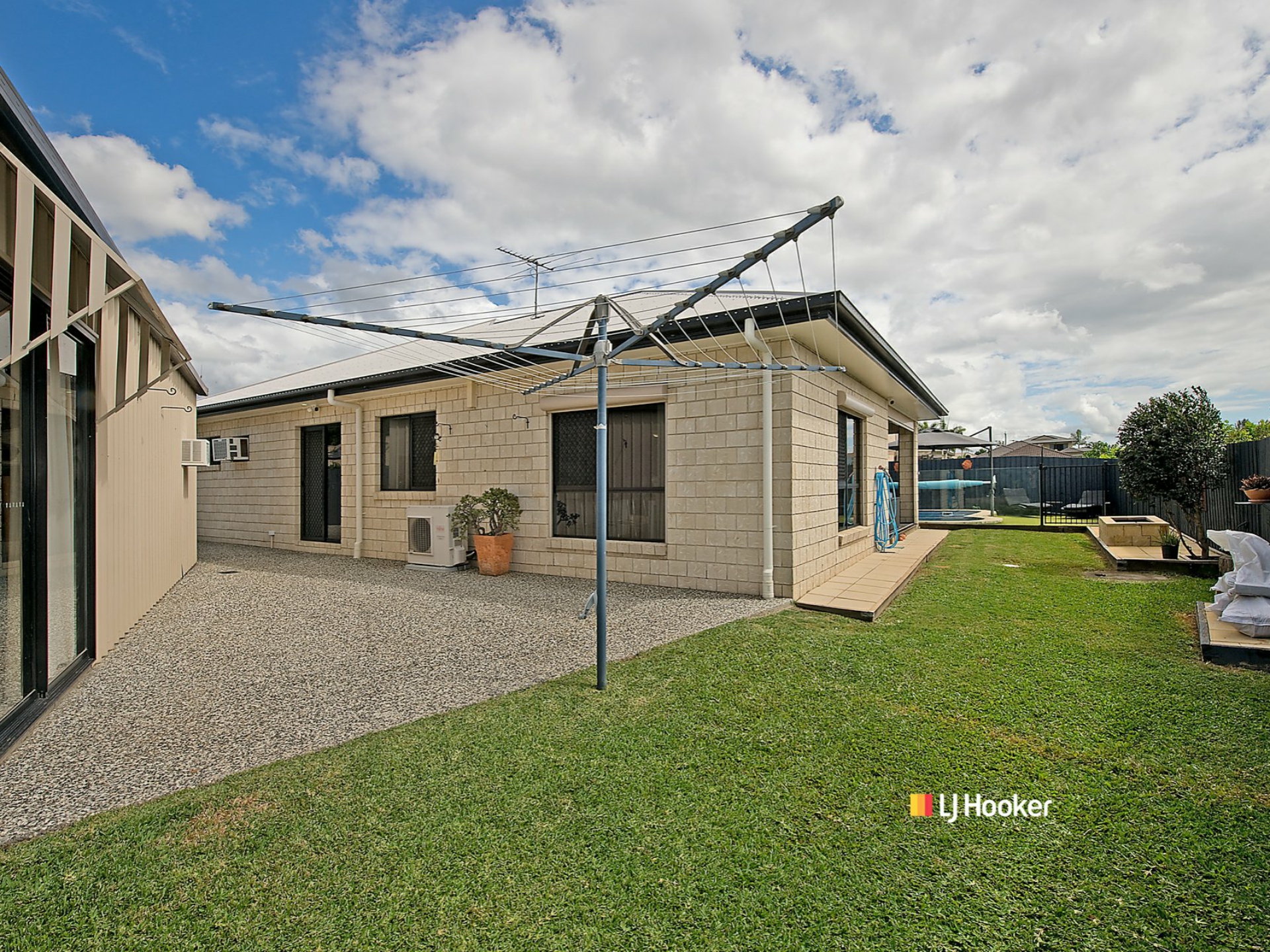 3 Gatsby Court, KALLANGUR