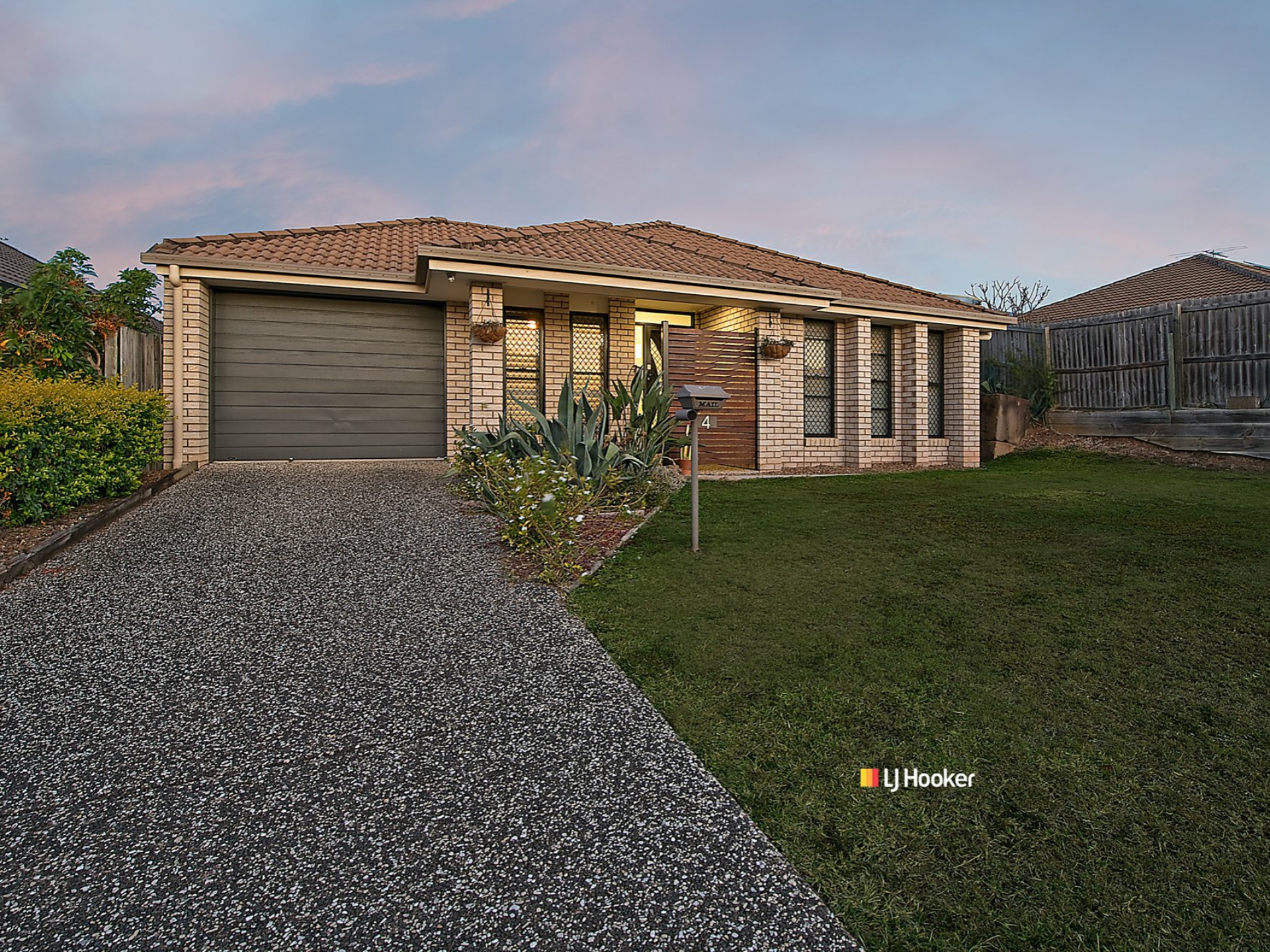 4 Aniseed Crescent, Griffin