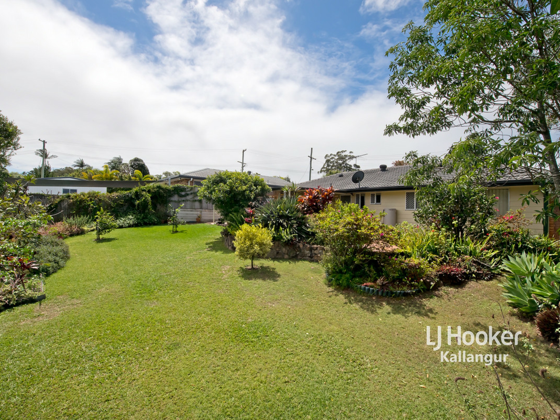 4 Alexander Avenue Kallangur QLD