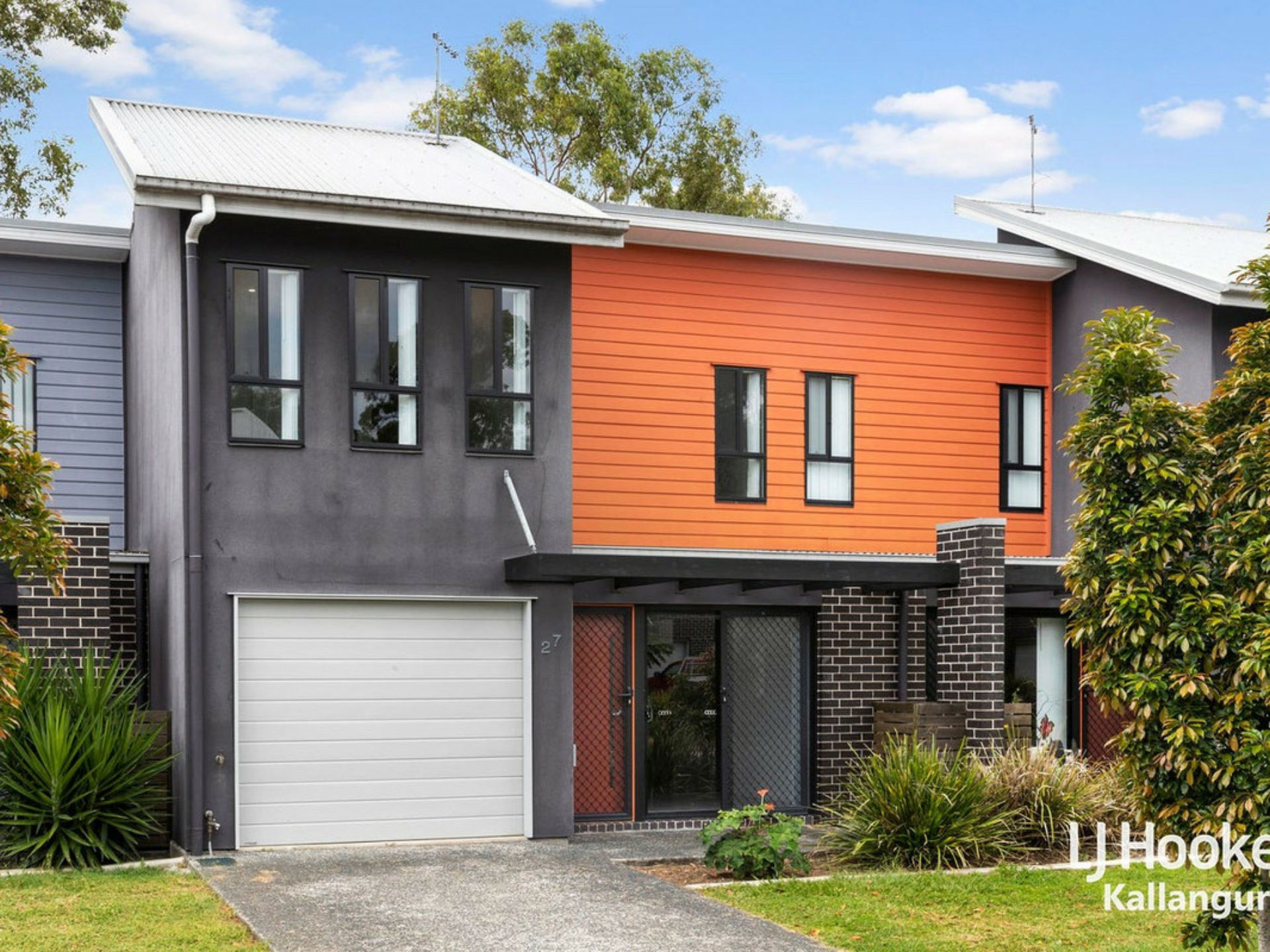 27/15 Ashley Court Kallangur QLD