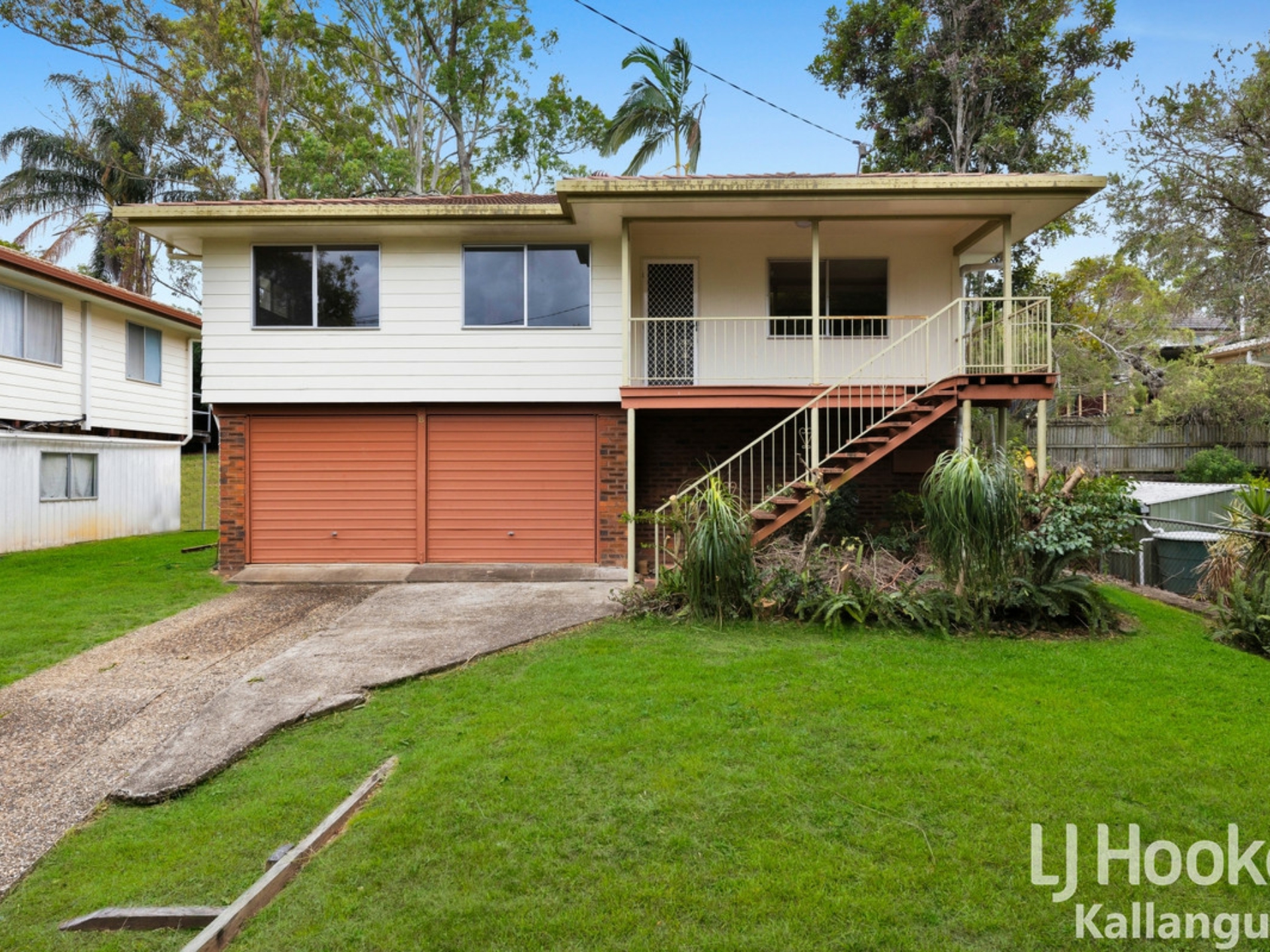 8 Leis Road Kallangur QLD