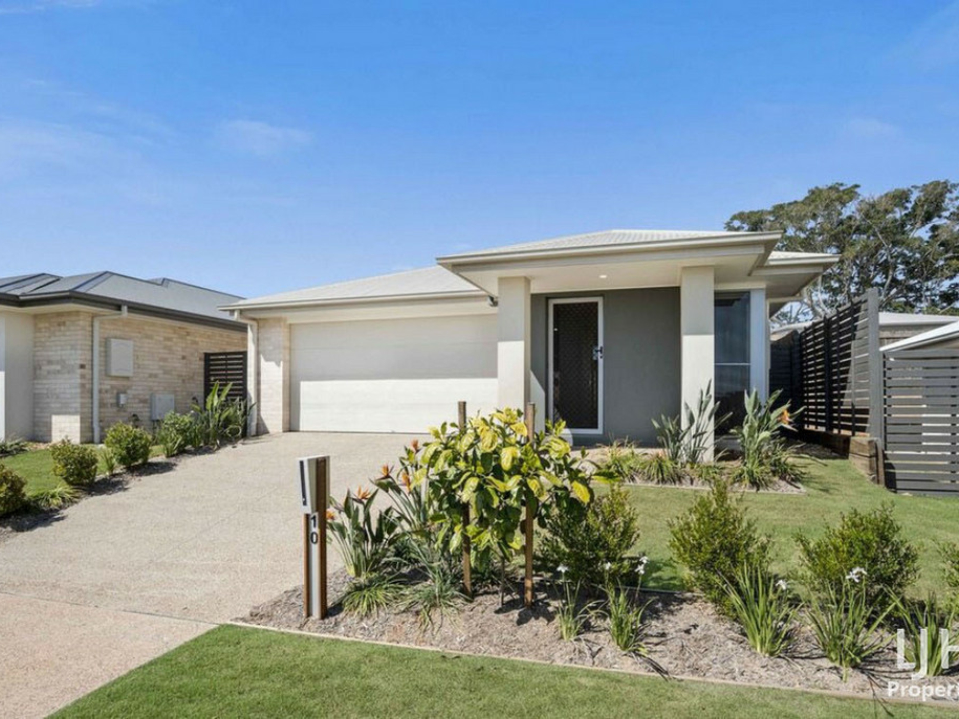 10 Gardenia Circuit Dakabin QLD