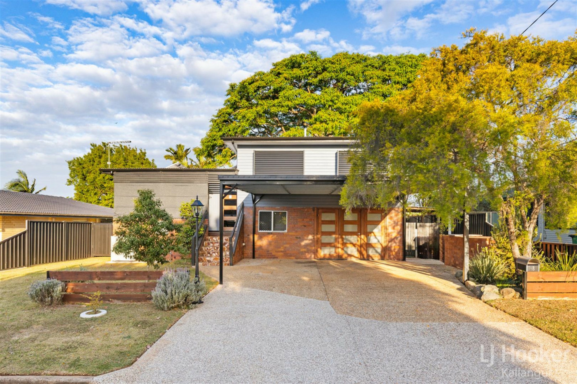 18 Johnson Street Kallangur QLD